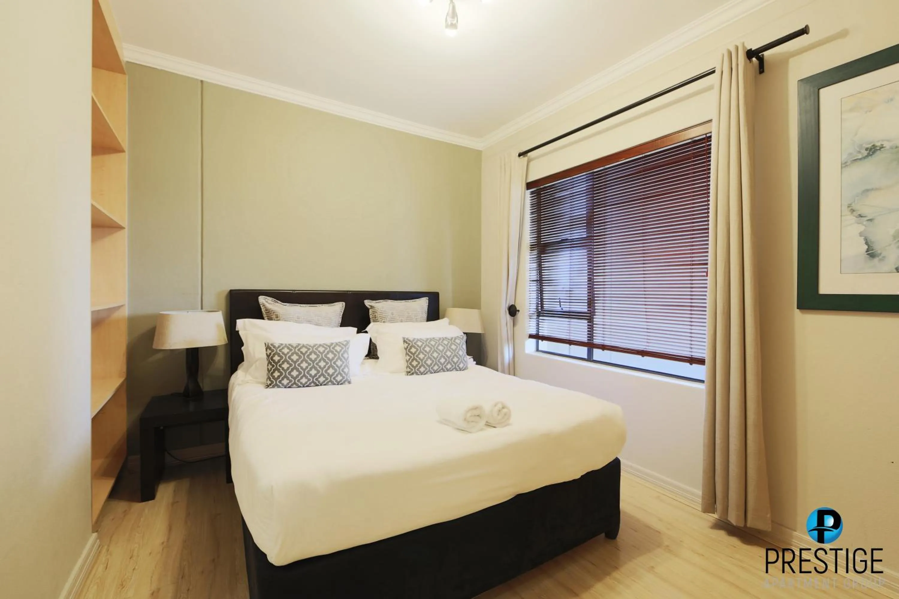 Bed in Prestige Apartments Sandton at Westpoint