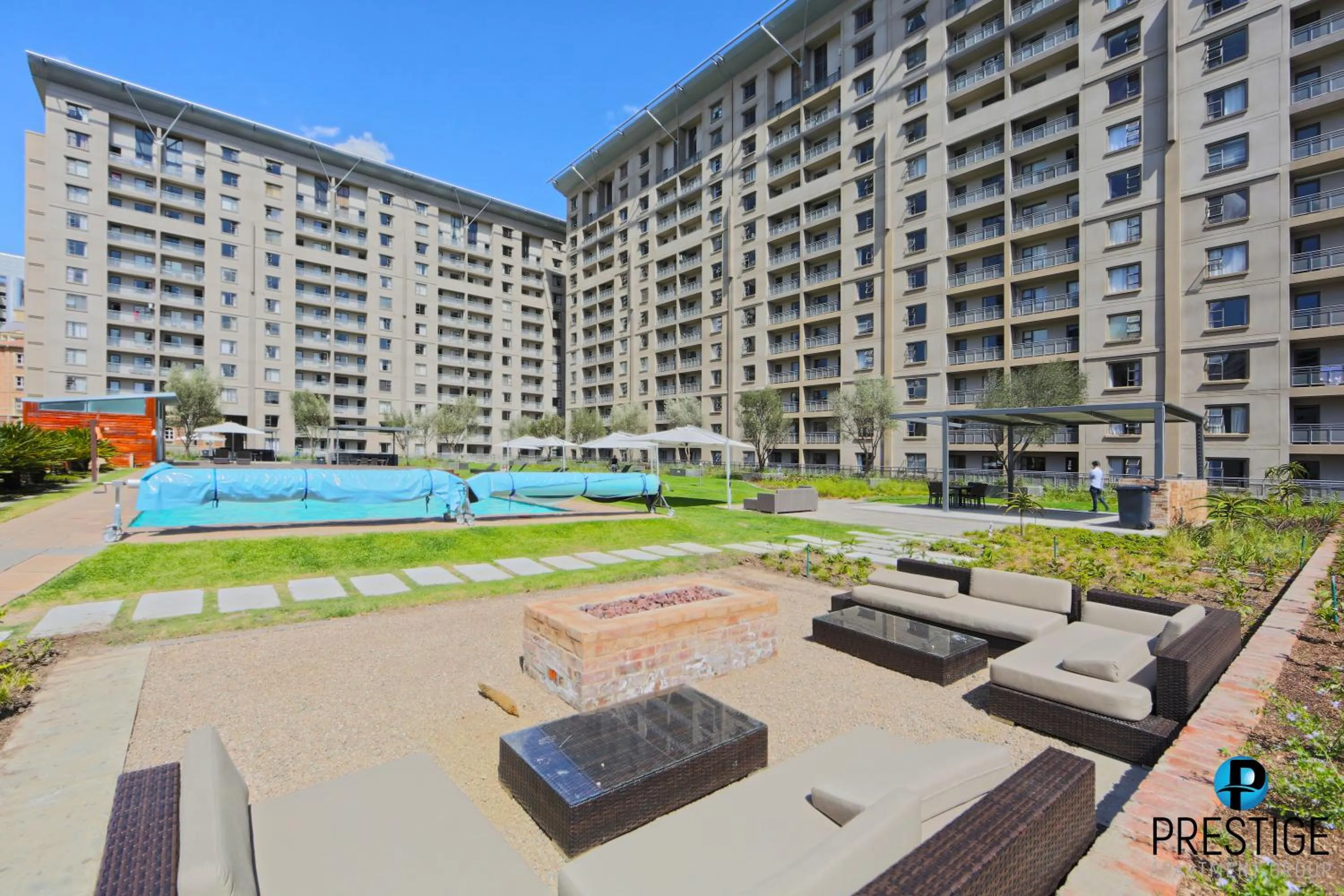 BBQ facilities in Prestige Apartments Sandton at Westpoint