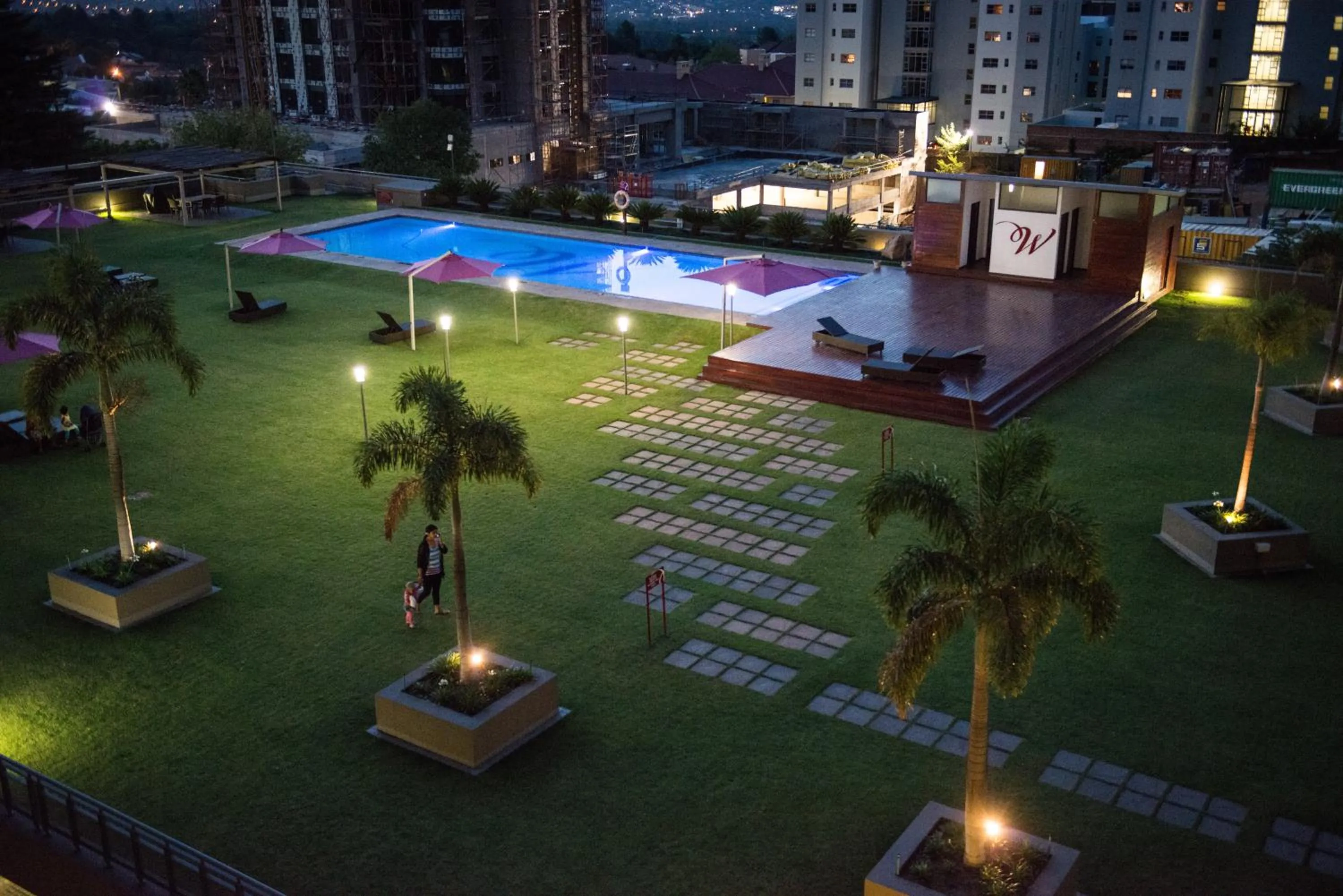 Swimming pool in Prestige Apartments Sandton at Westpoint