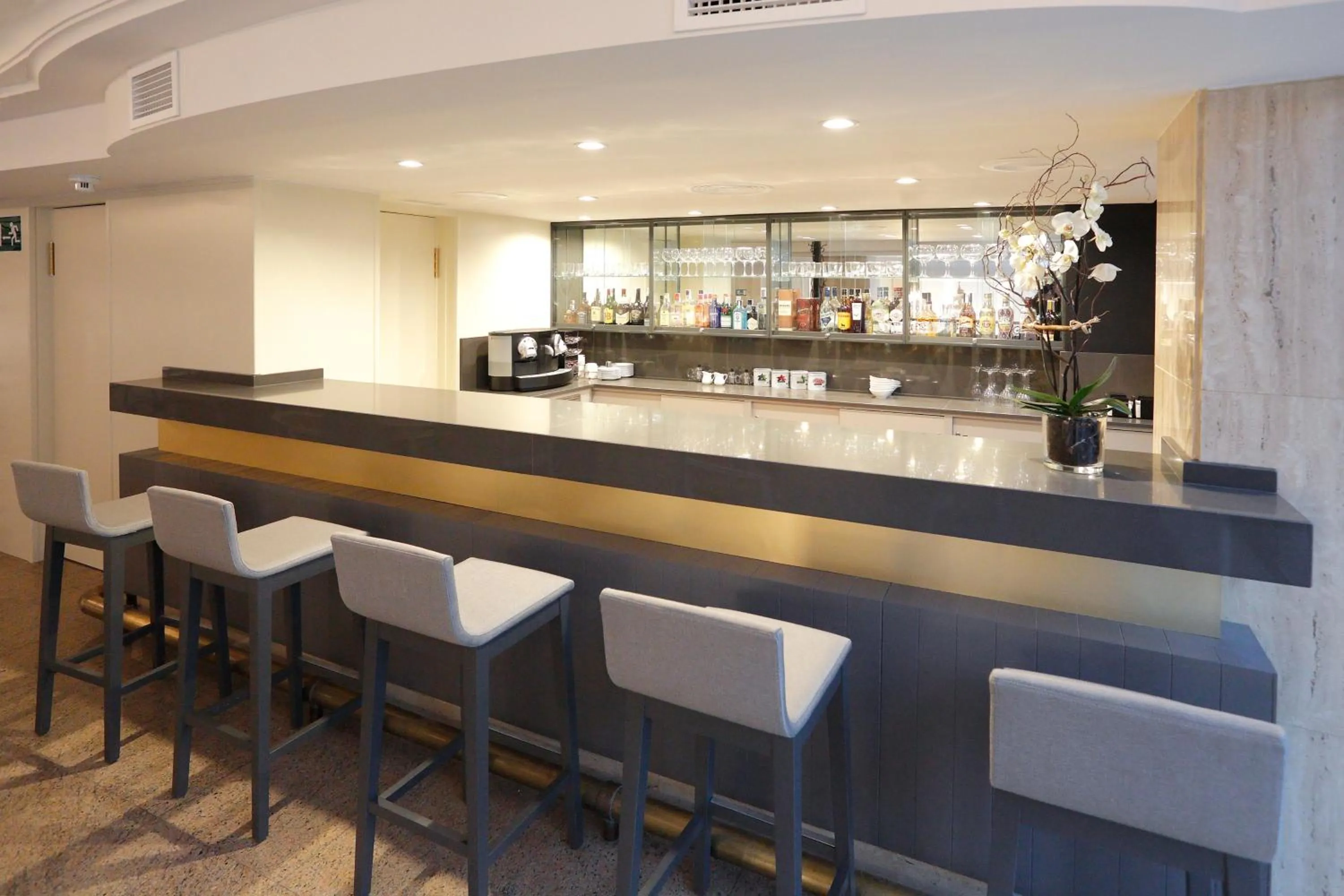 Restaurant/places to eat in Sercotel Alfonso XIII