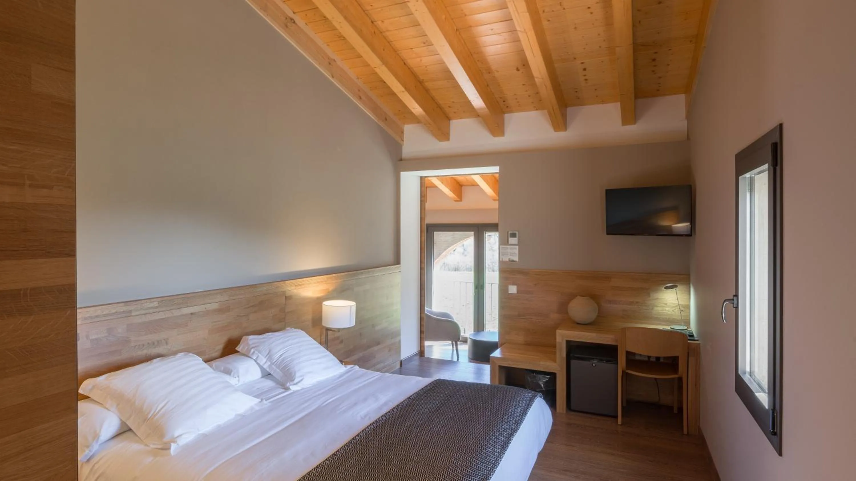 Photo of the whole room, Bed in Les Planes del Grau