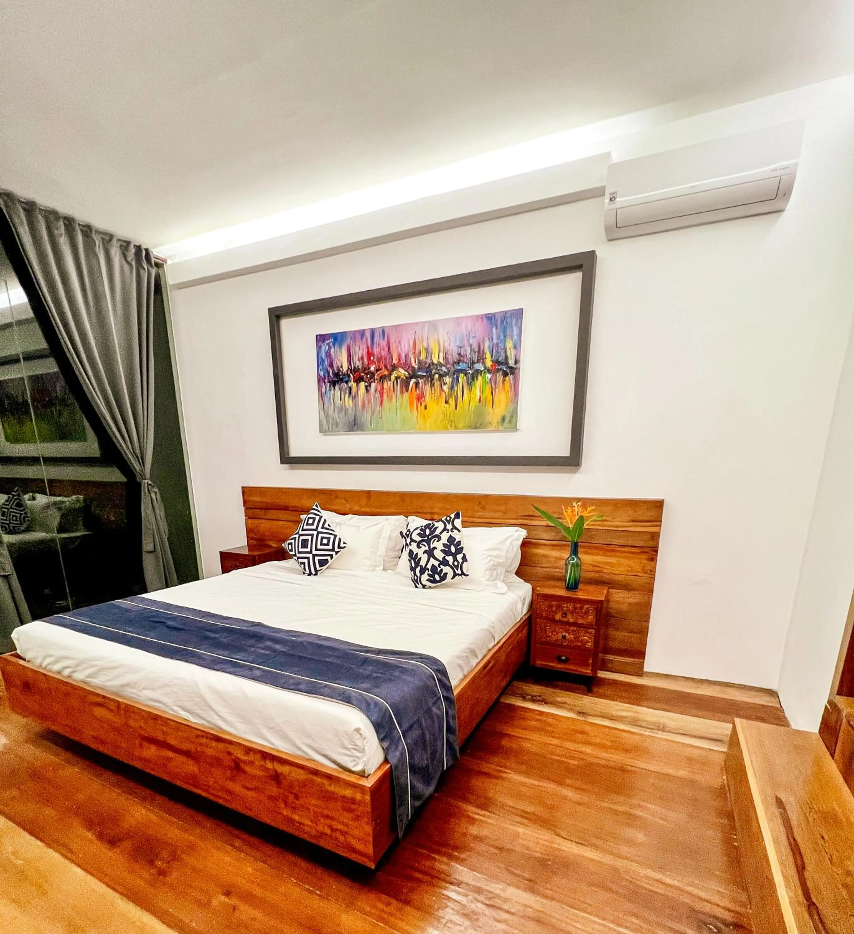 Bed in The Dream Beach Resort