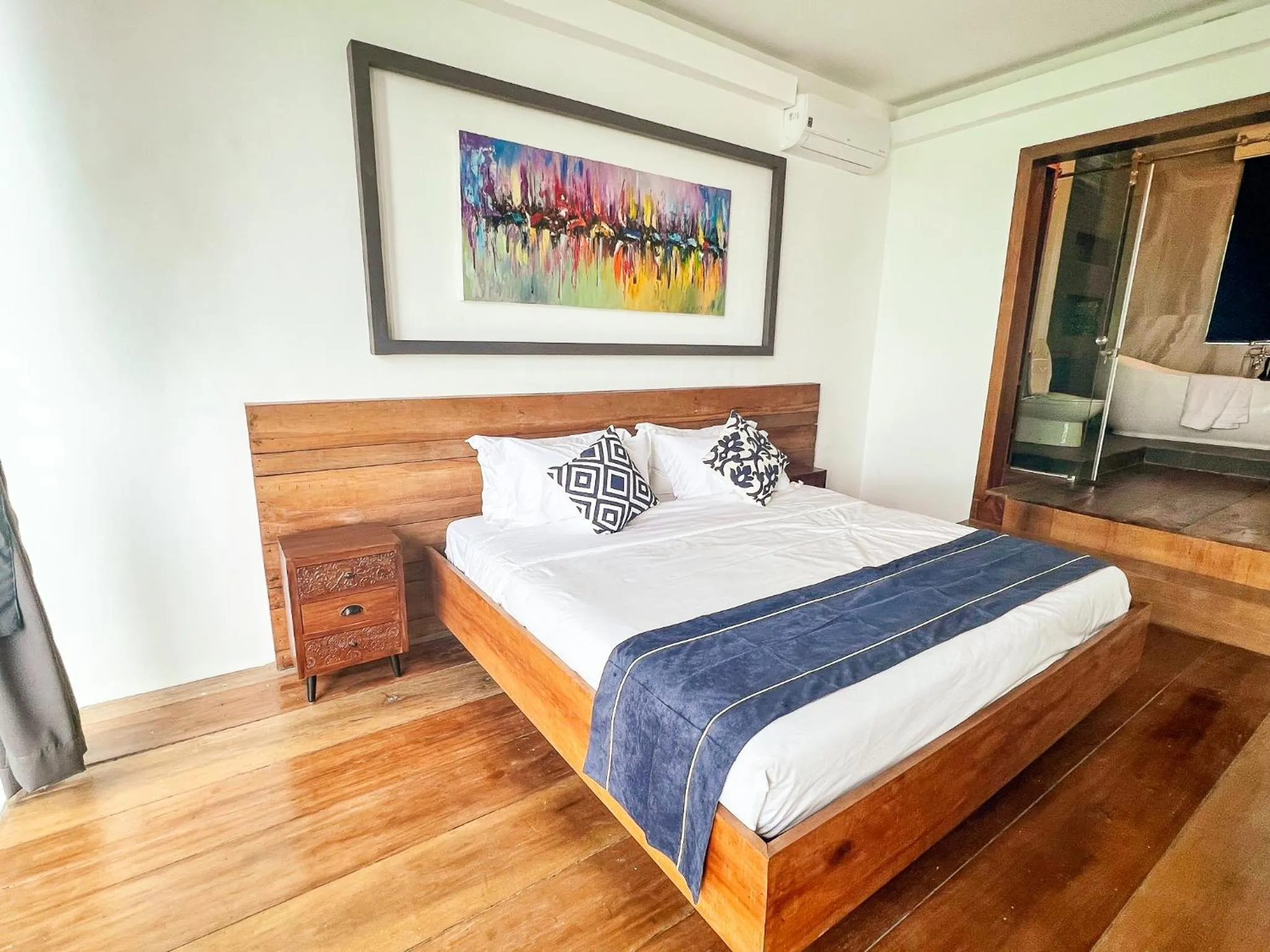 Bed in The Dream Beach Resort