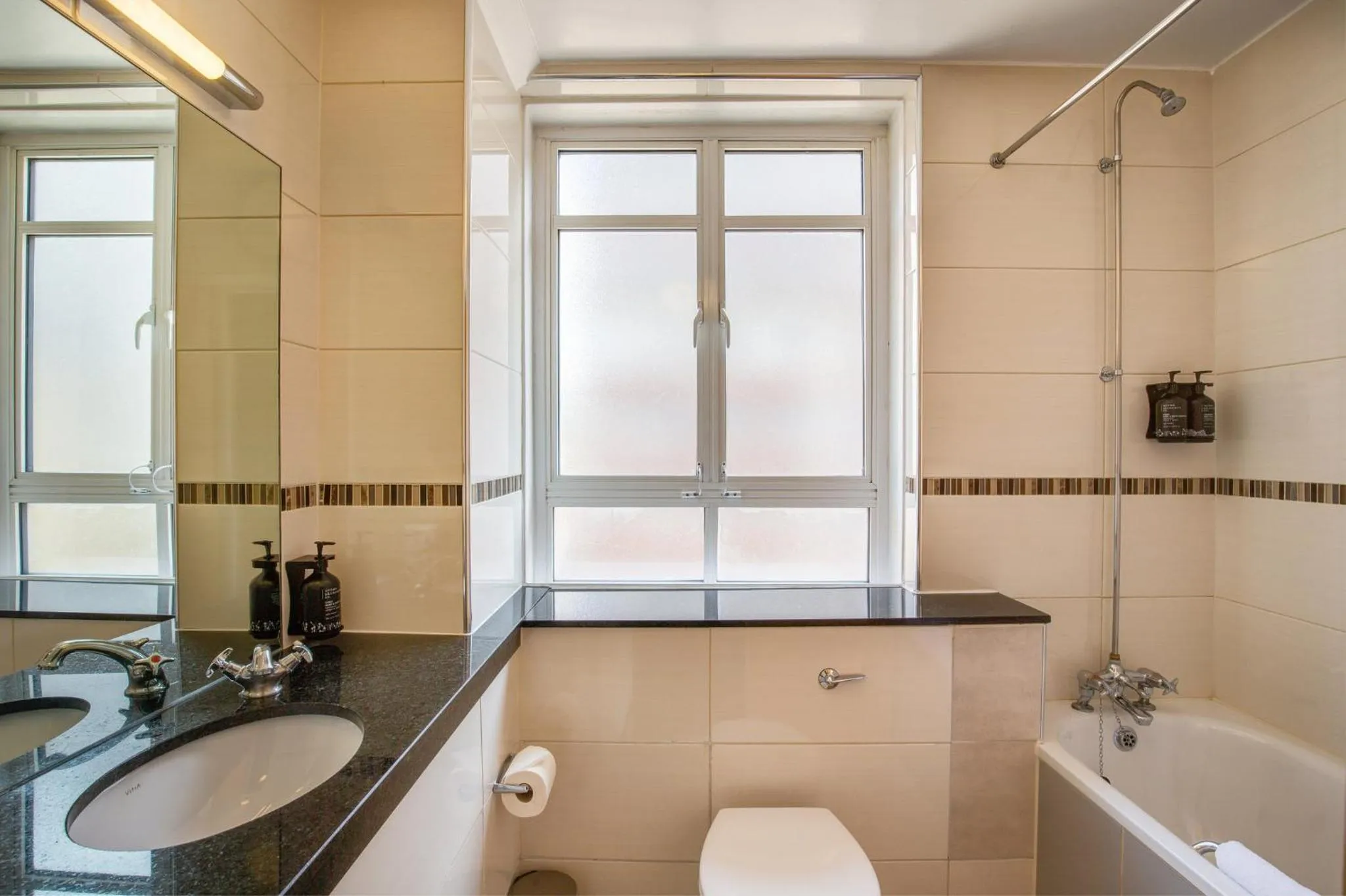 Bedroom in Tavistock Hotel