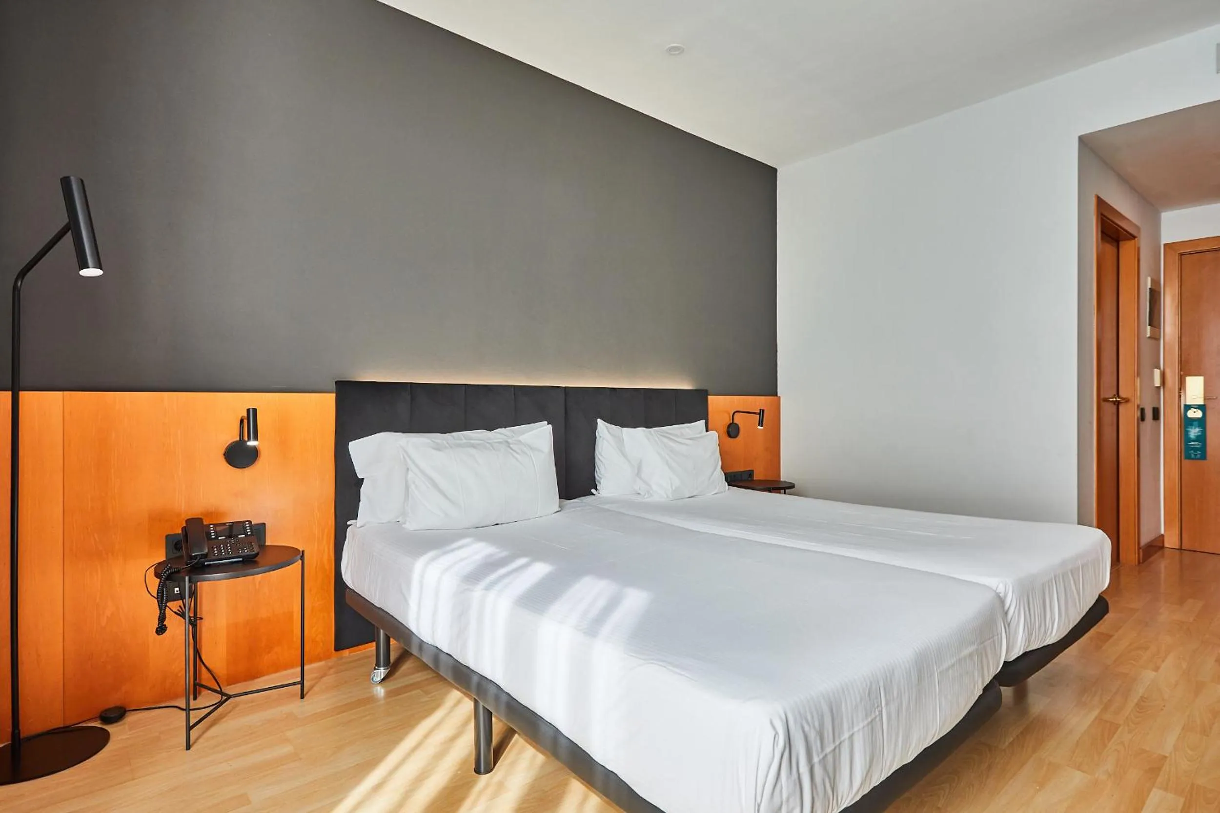 Bedroom, Bed in Silken Sant Gervasi