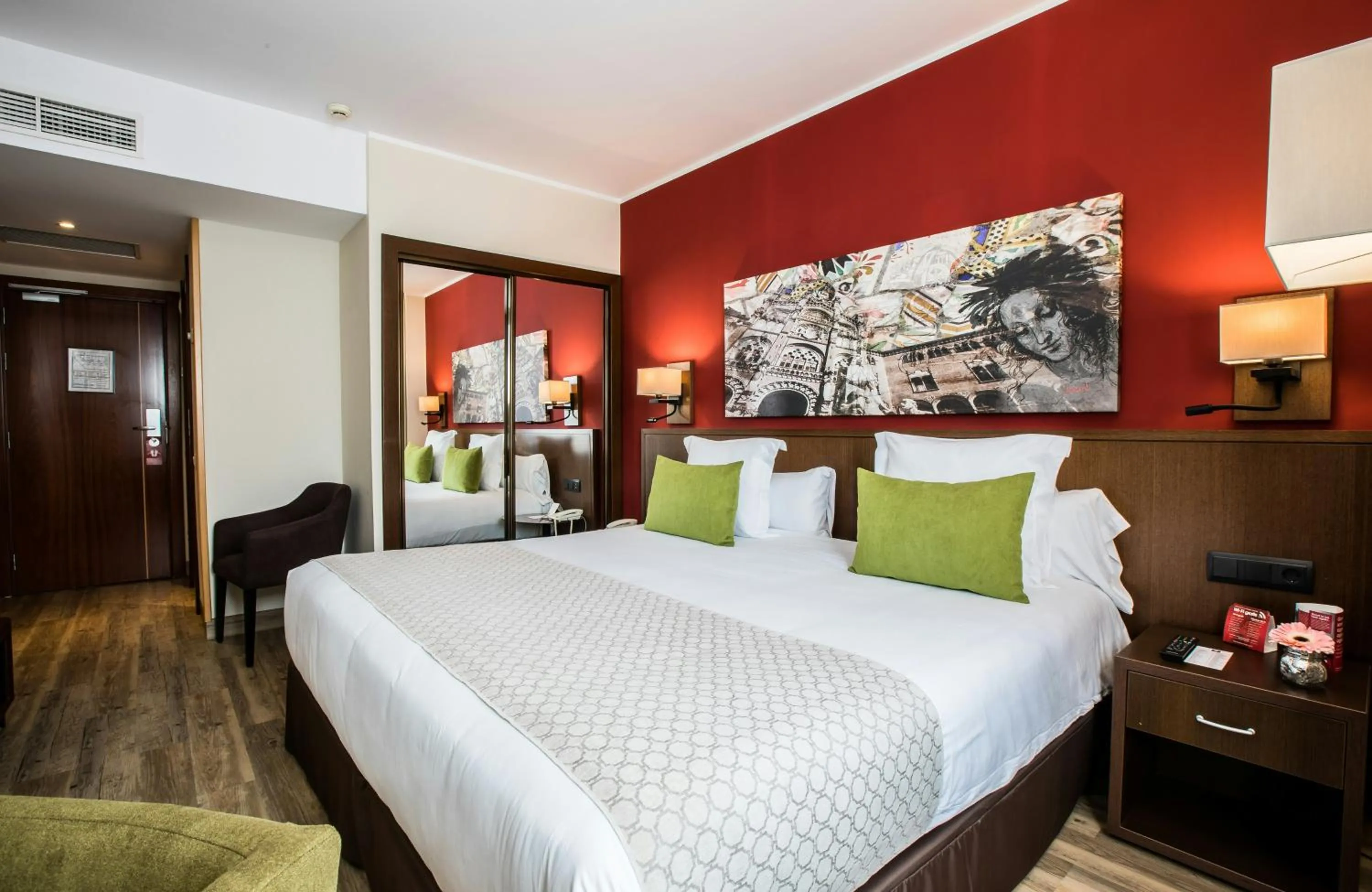 Photo of the whole room, Bed in Leonardo Hotel Barcelona Gran Via