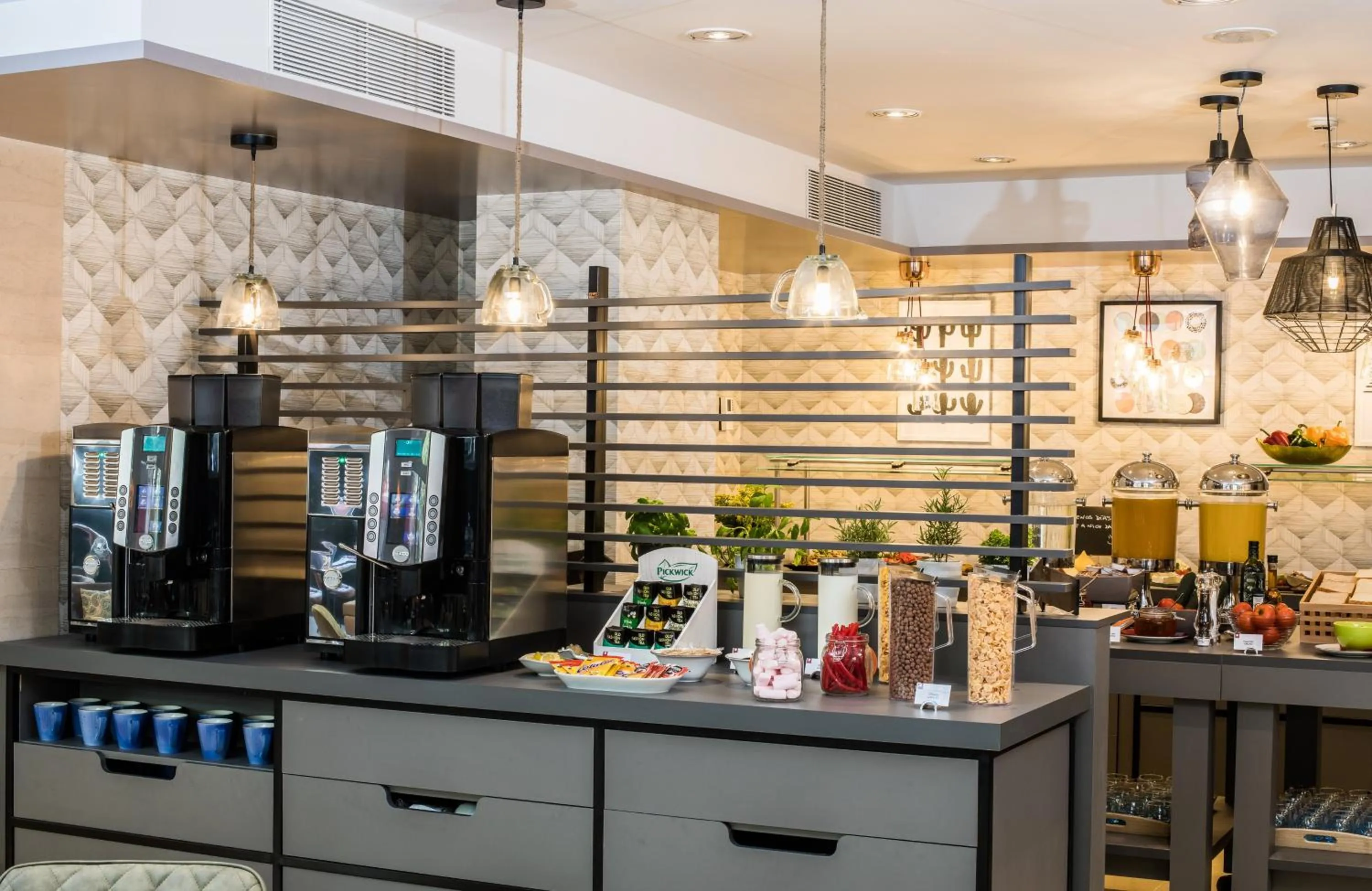 Buffet breakfast in Leonardo Hotel Barcelona Gran Via