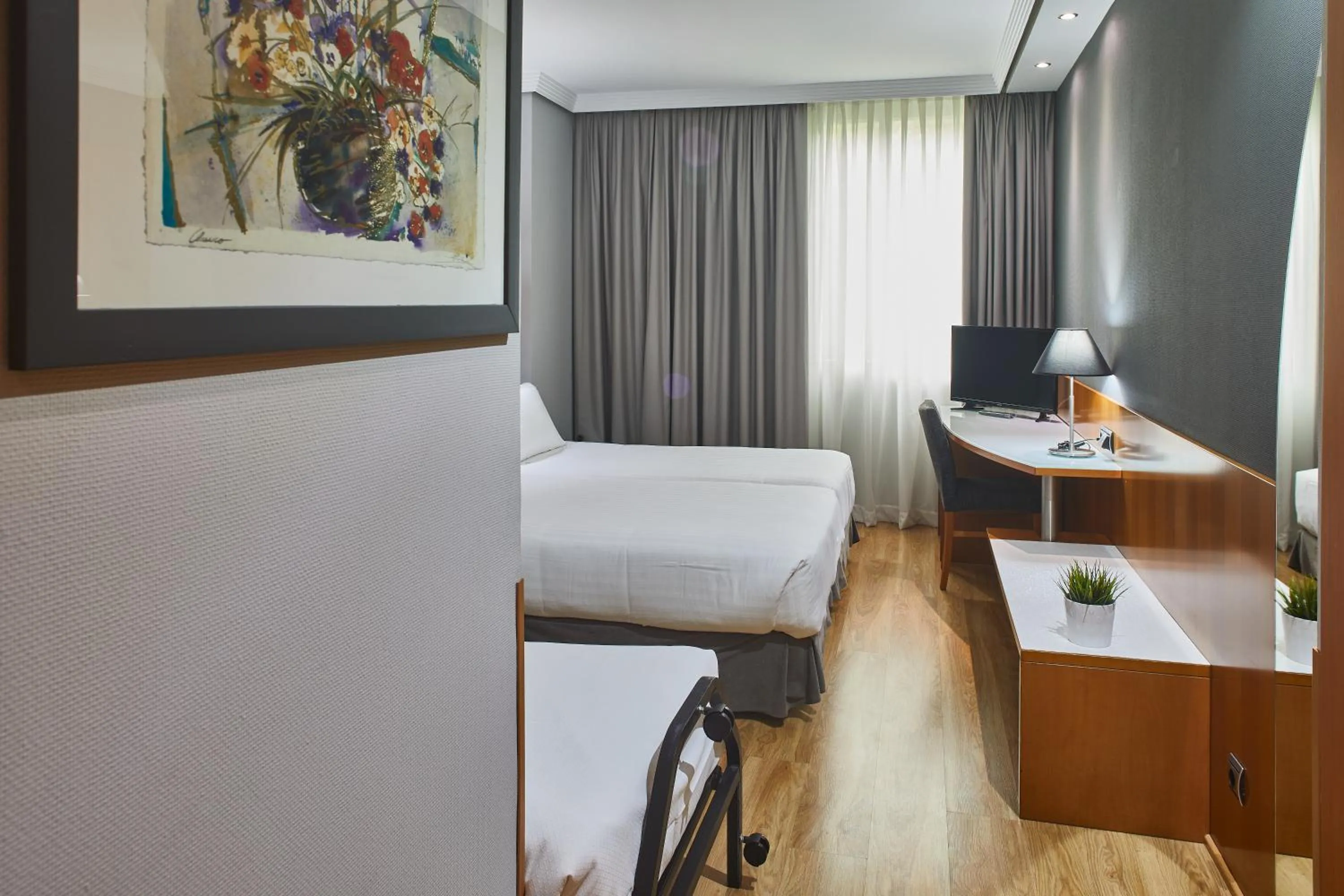 Bed in Silken Juan de Austria