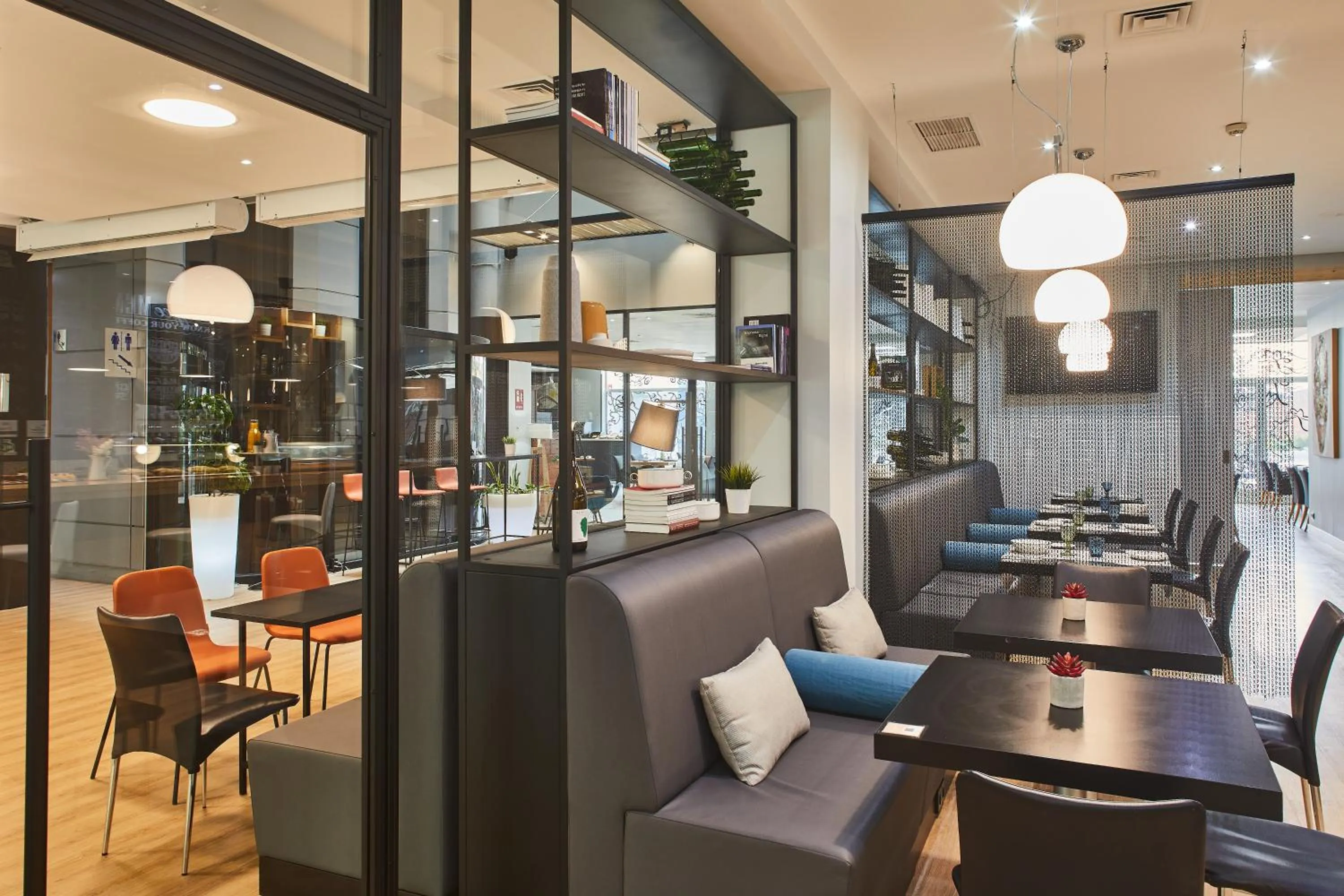 Lounge or bar in Silken Juan de Austria