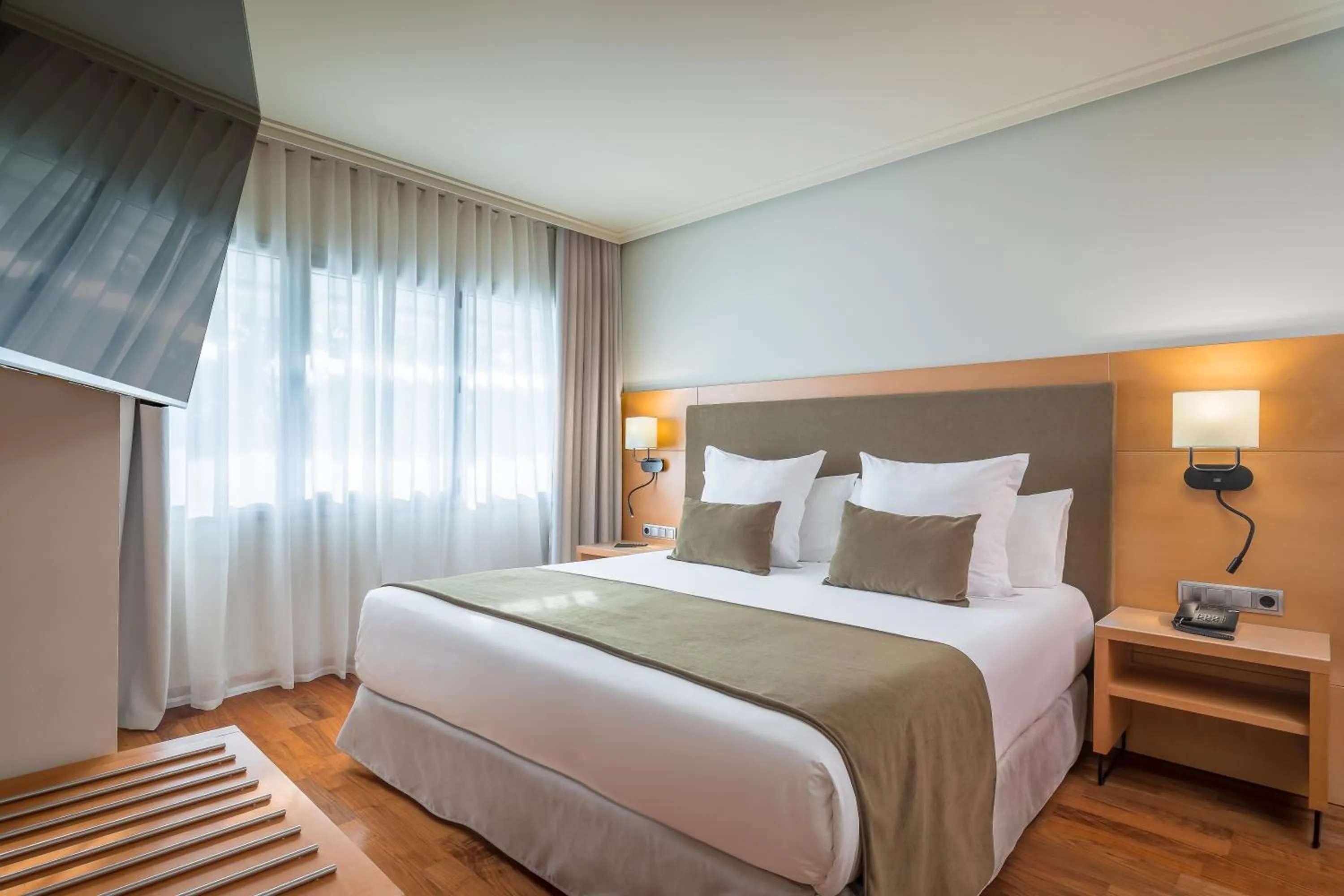 Bed in Barceló Murcia Siete Coronas