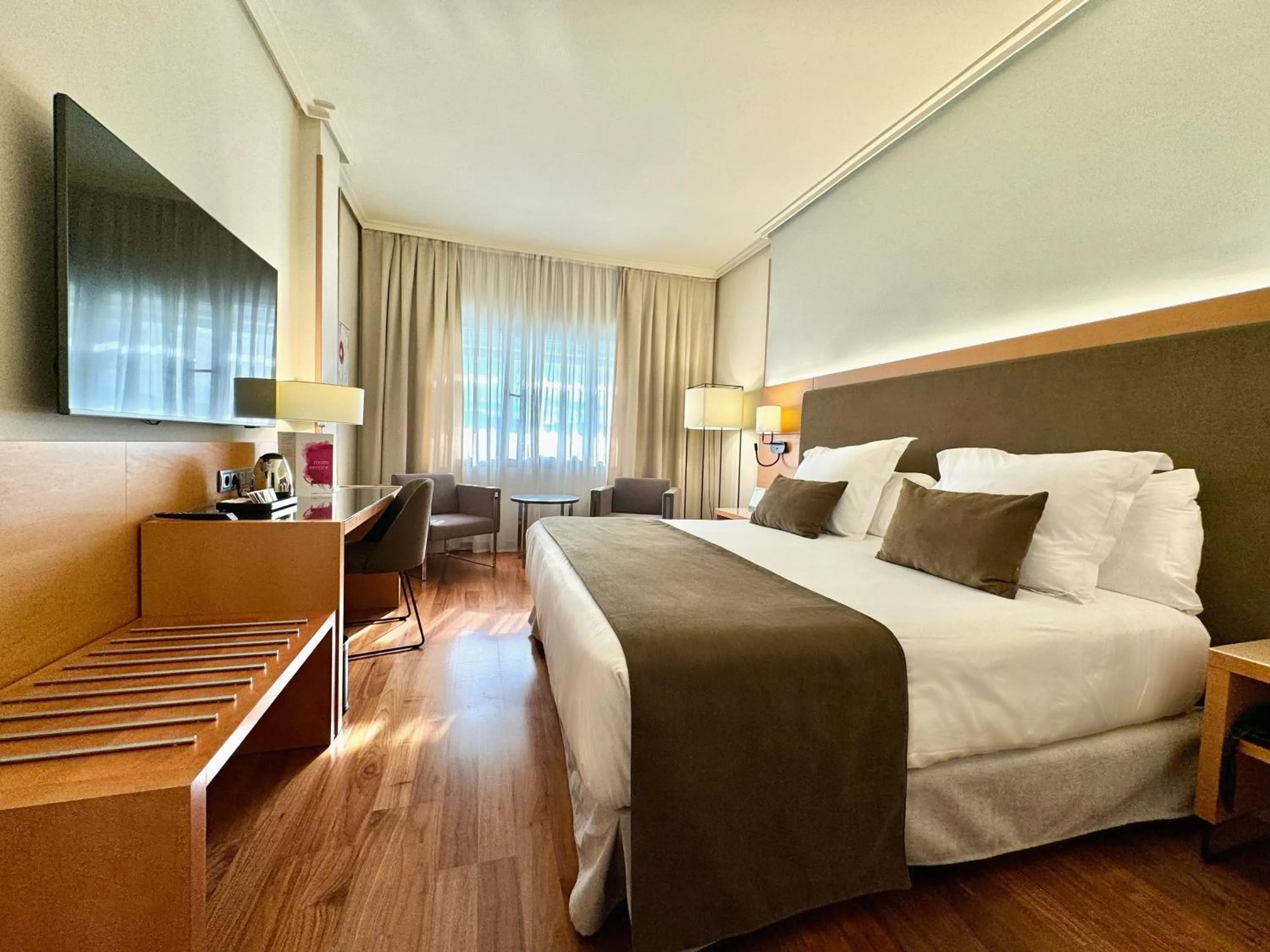 Bed in Barceló Murcia Siete Coronas