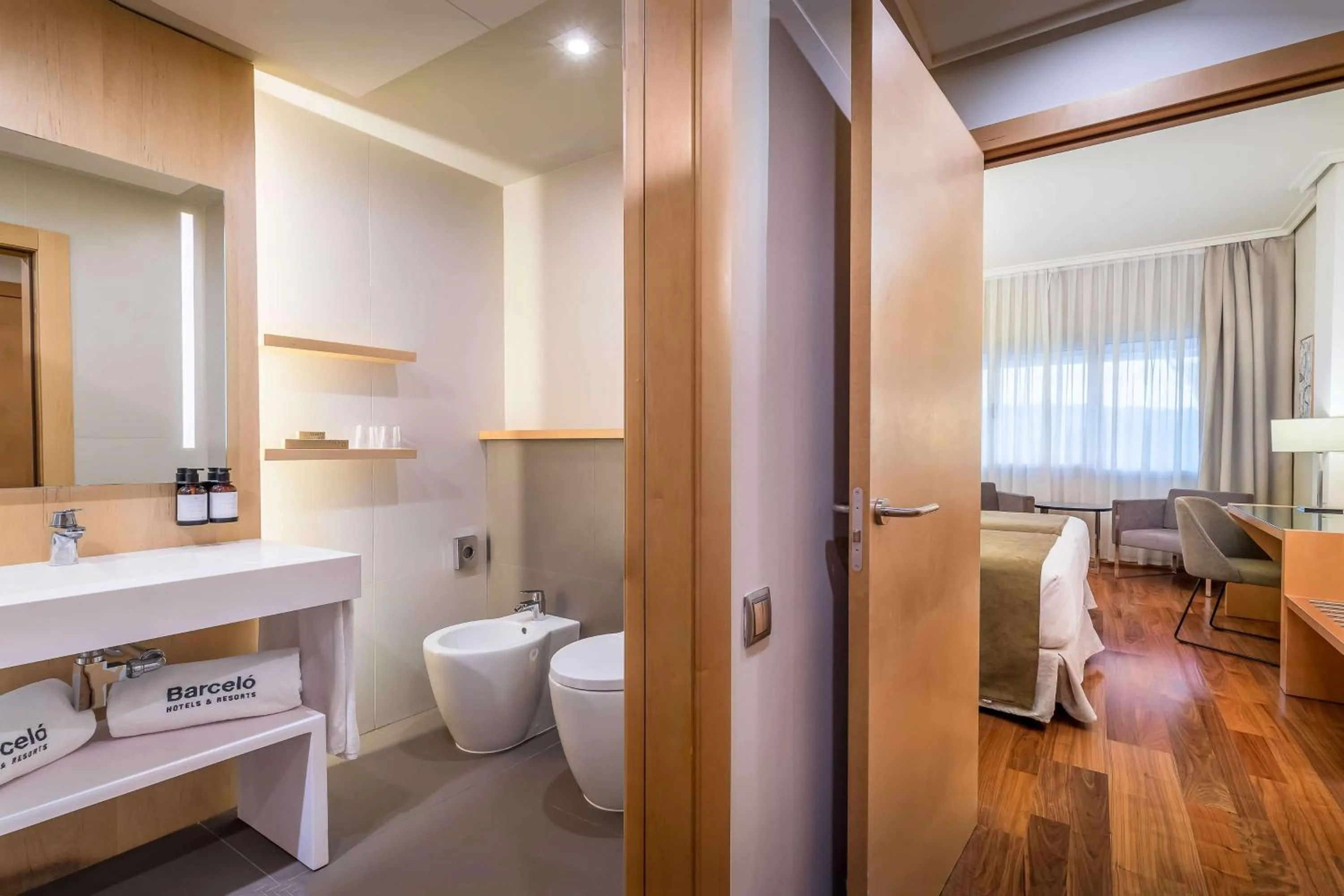 Bedroom in Barceló Murcia Siete Coronas