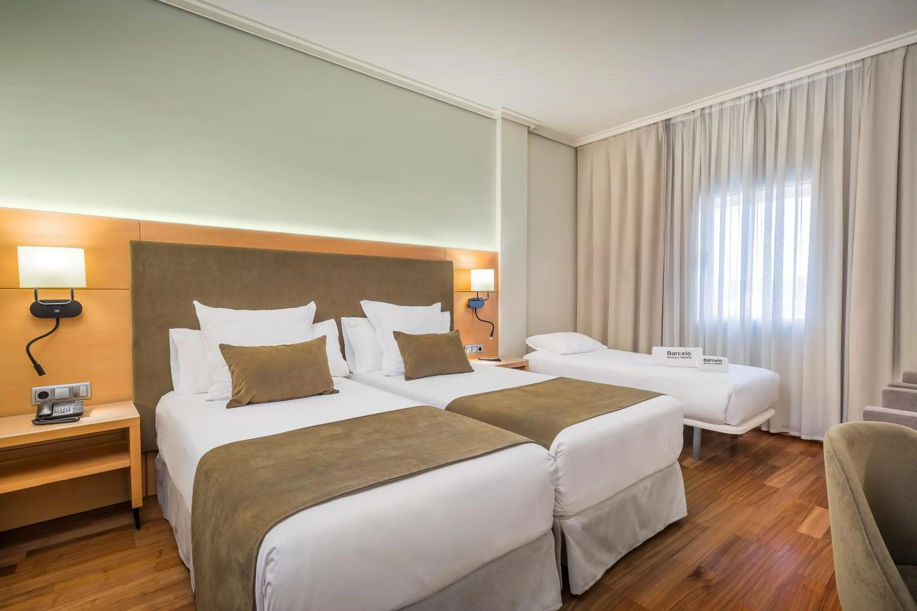 Bed in Barceló Murcia Siete Coronas