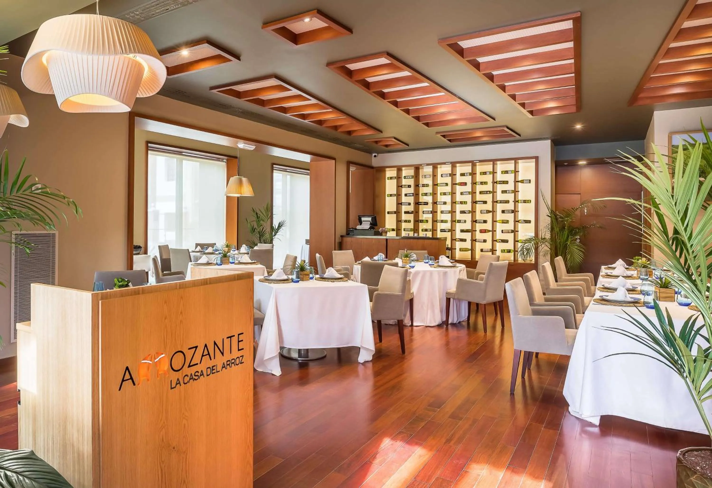 Restaurant/places to eat in Barceló Murcia Siete Coronas