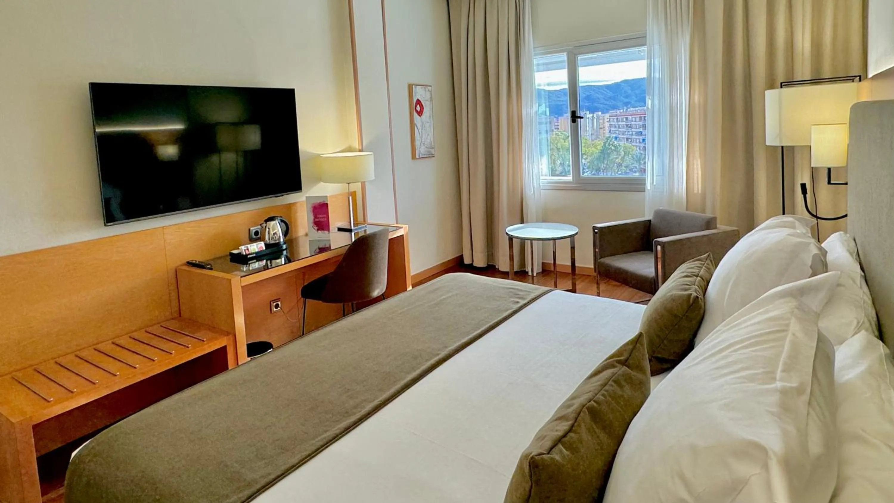 Bed in Barceló Murcia Siete Coronas