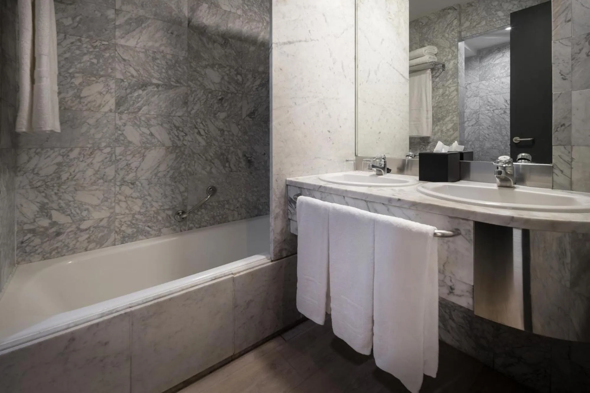 Bathroom in Eurostars Al-Ándalus Palace