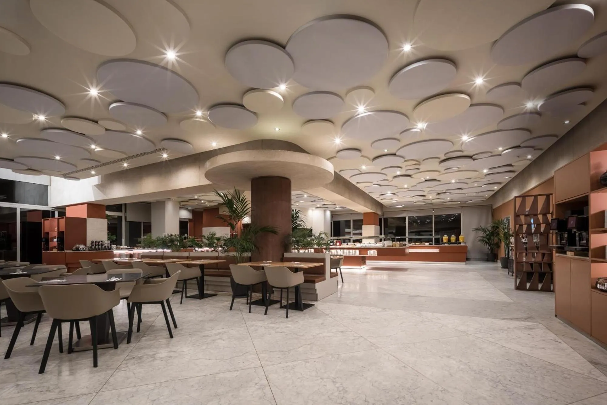 Breakfast in Eurostars Al-Ándalus Palace