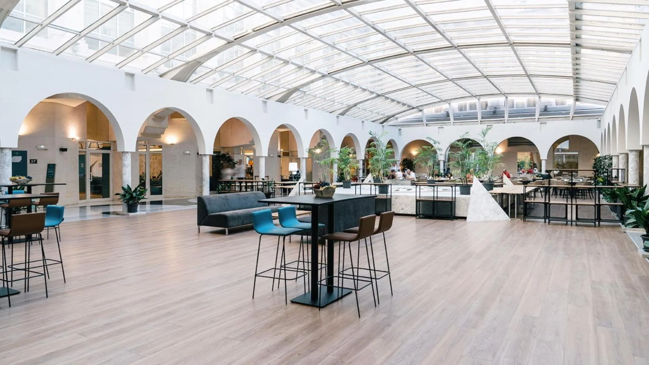 Patio in Silken Al-Andalus Palace