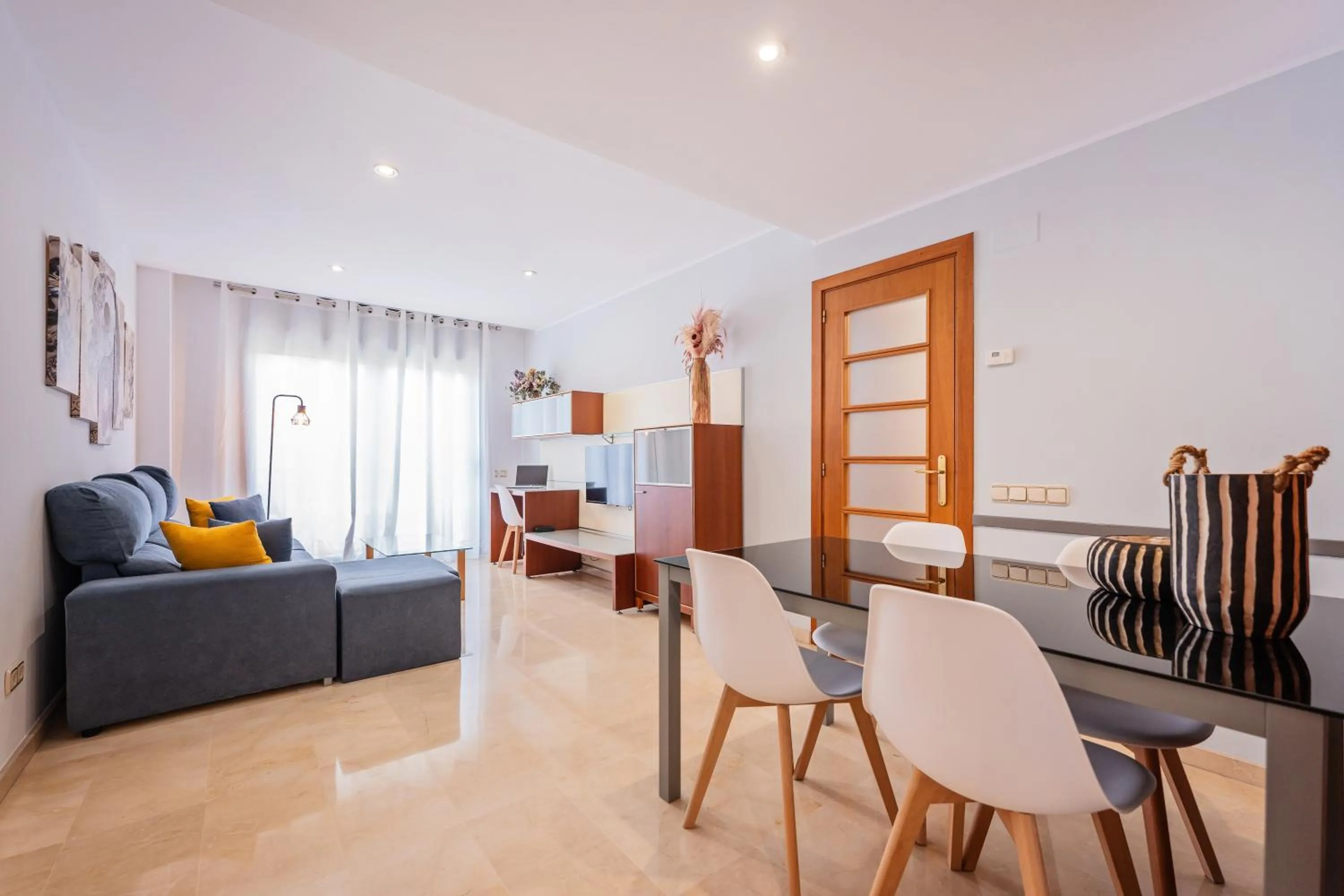 TV and multimedia in Apartaments Marina - Abapart