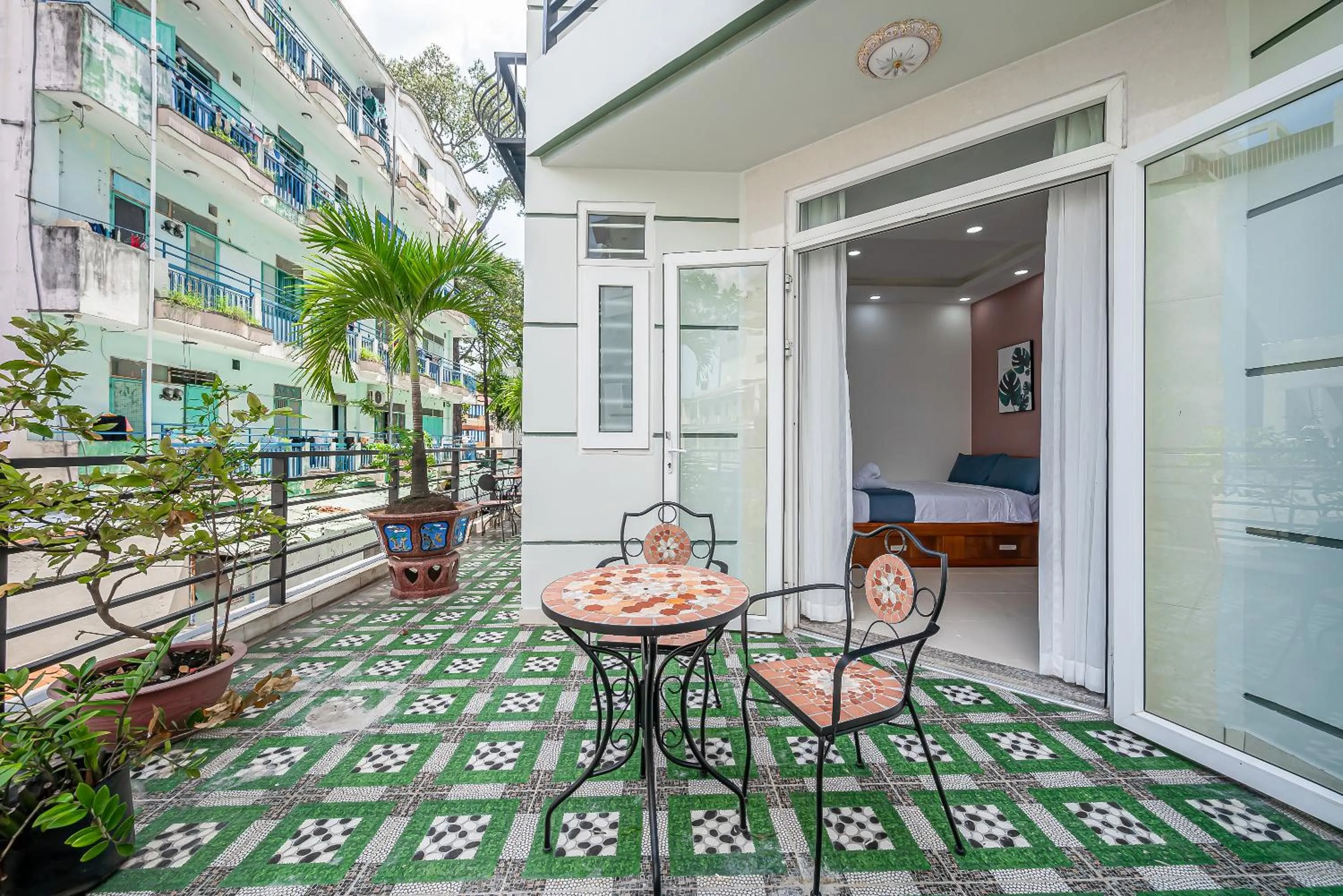 Patio in Cozrum Homes - Retro House