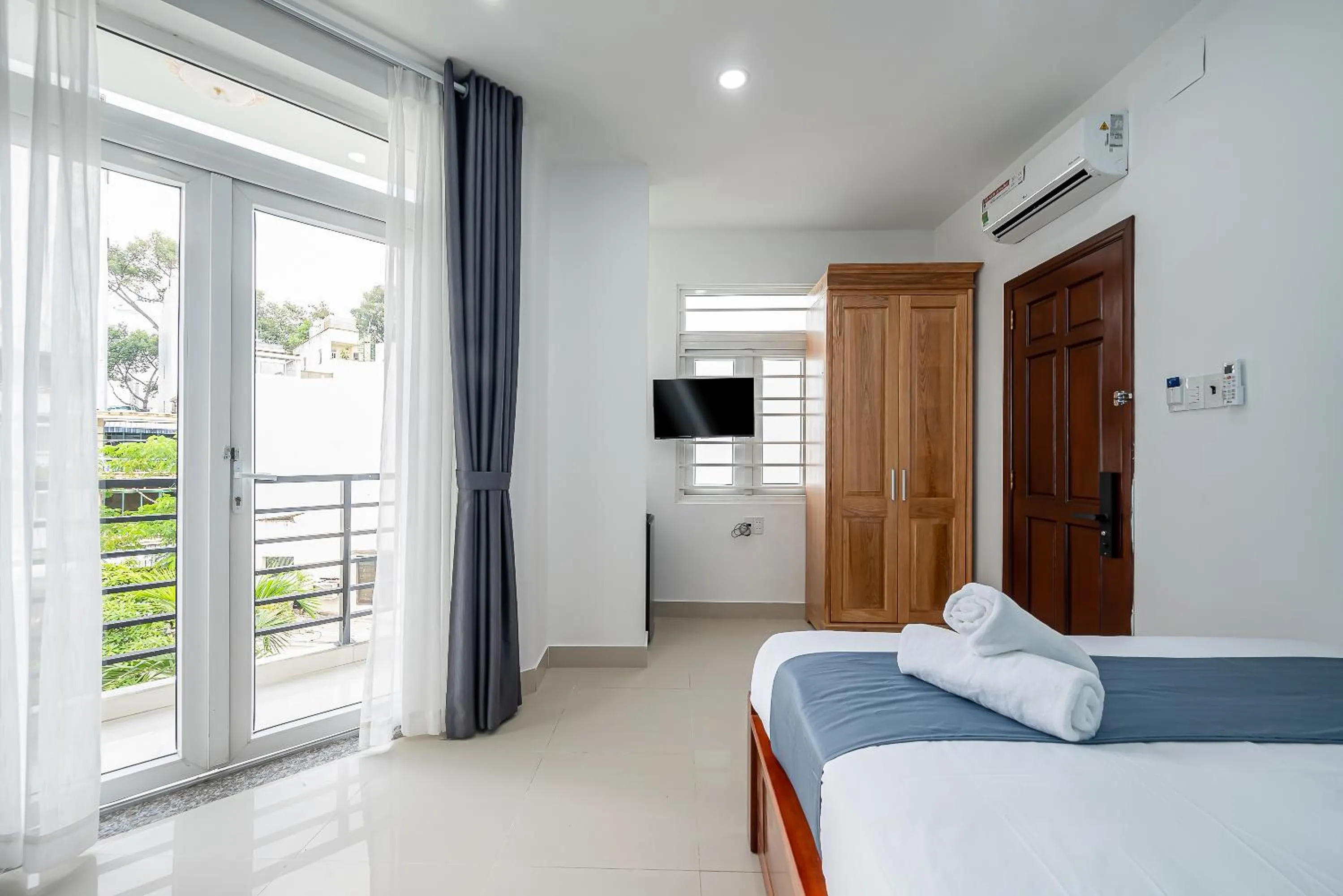 Bed in Cozrum Homes - Retro House