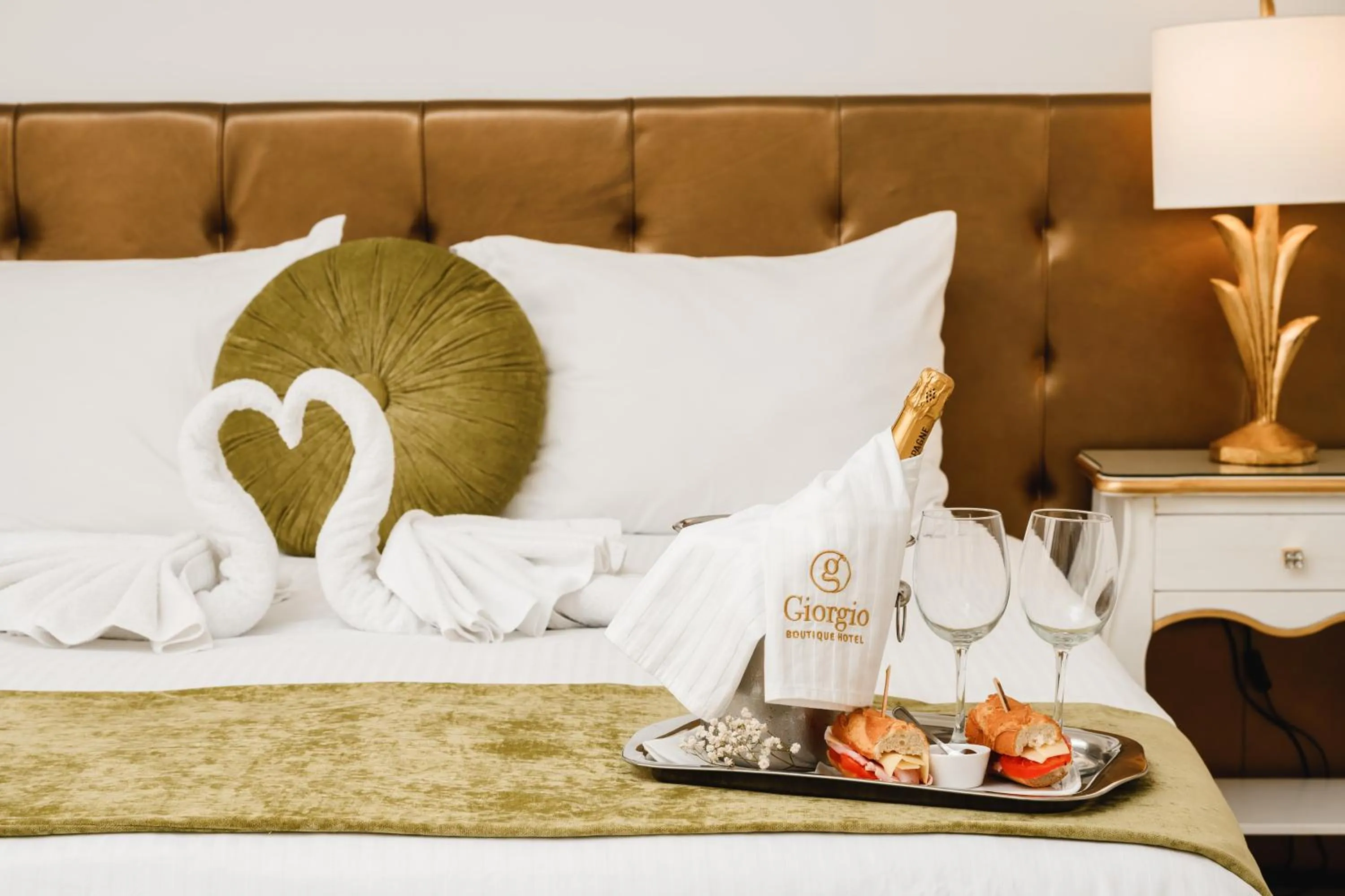Bed in Giorgio Boutique Hotel