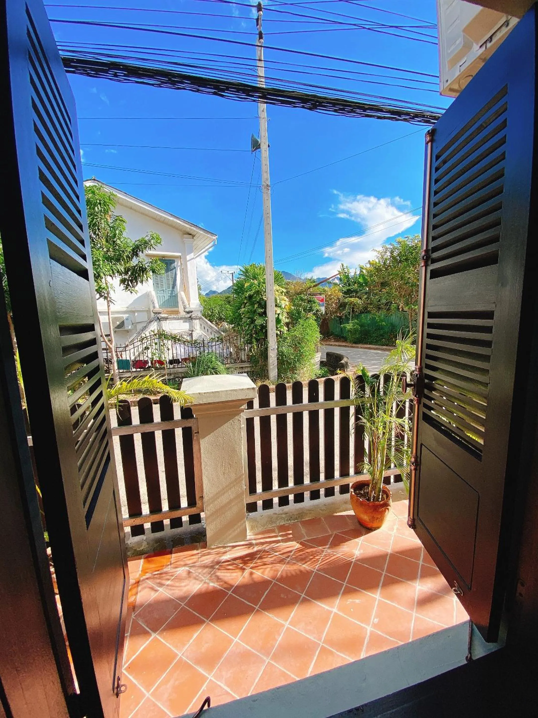 Quiet street view in Opera Premier Hotel