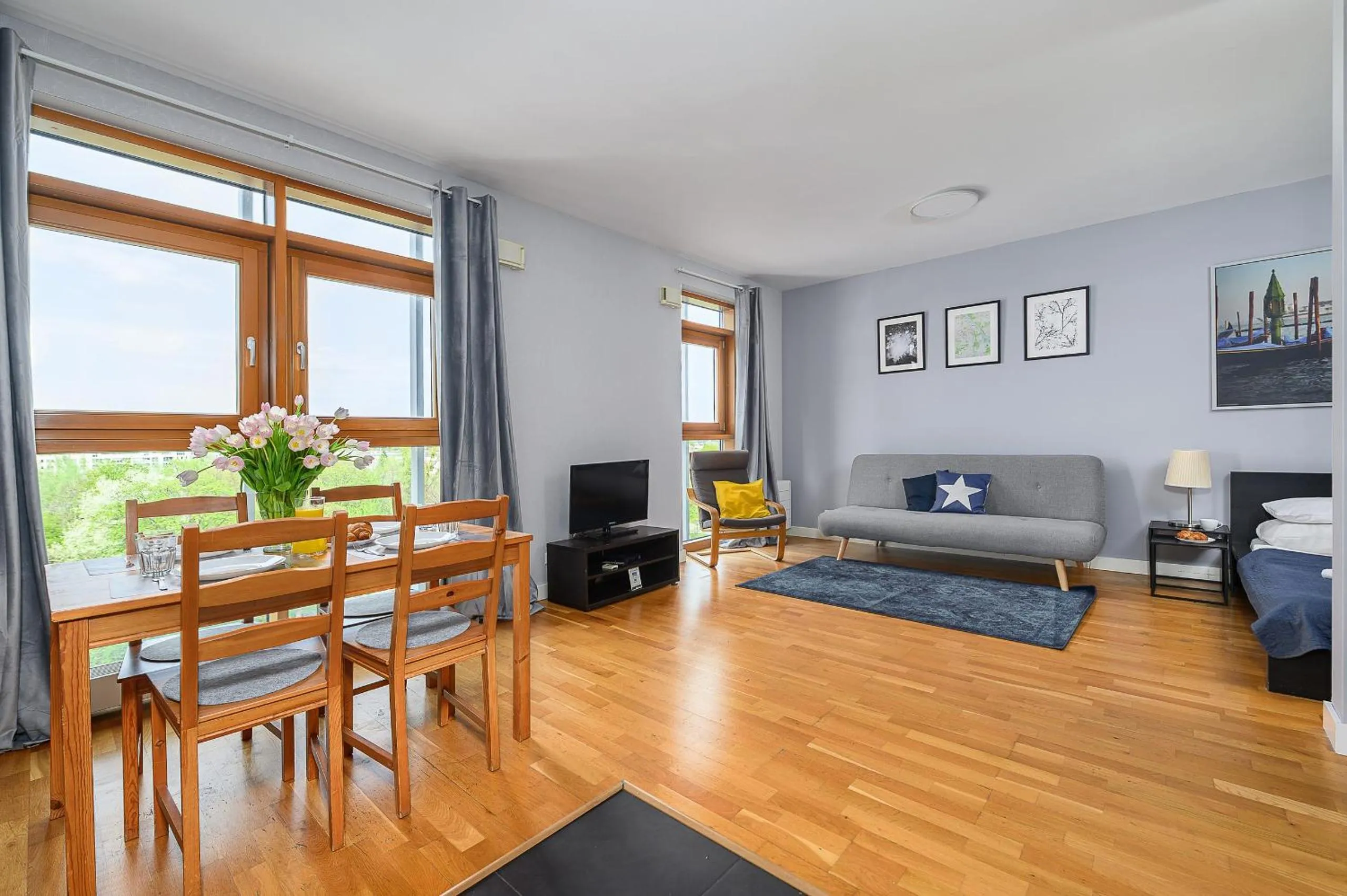 Living room in Slominskiego 7 P&O Apartments