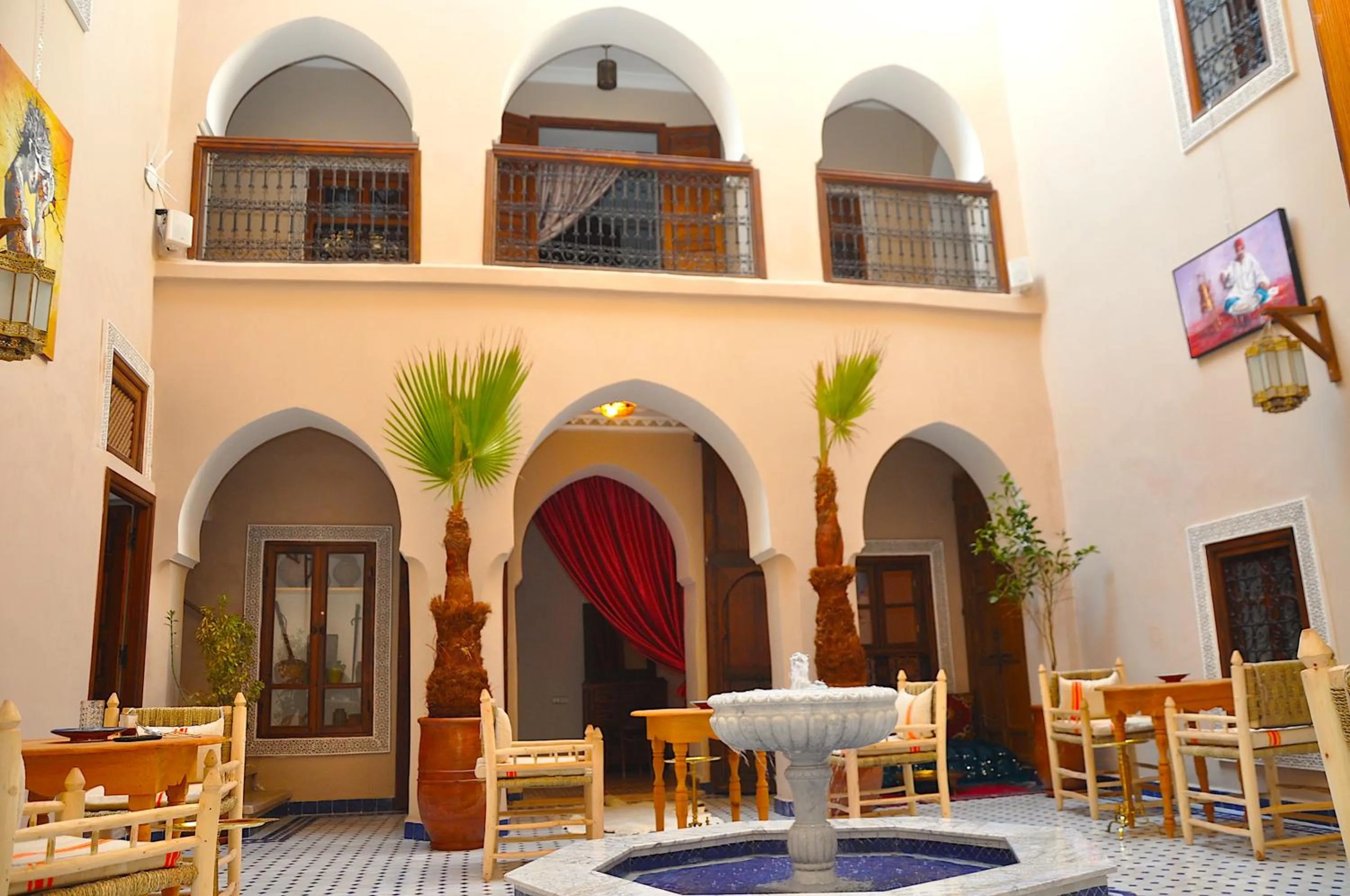 Patio in Dar Aouinti