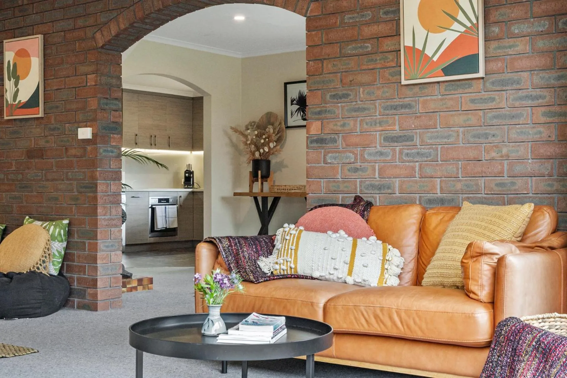 Living room in Lumeah Retreat Bruny Island