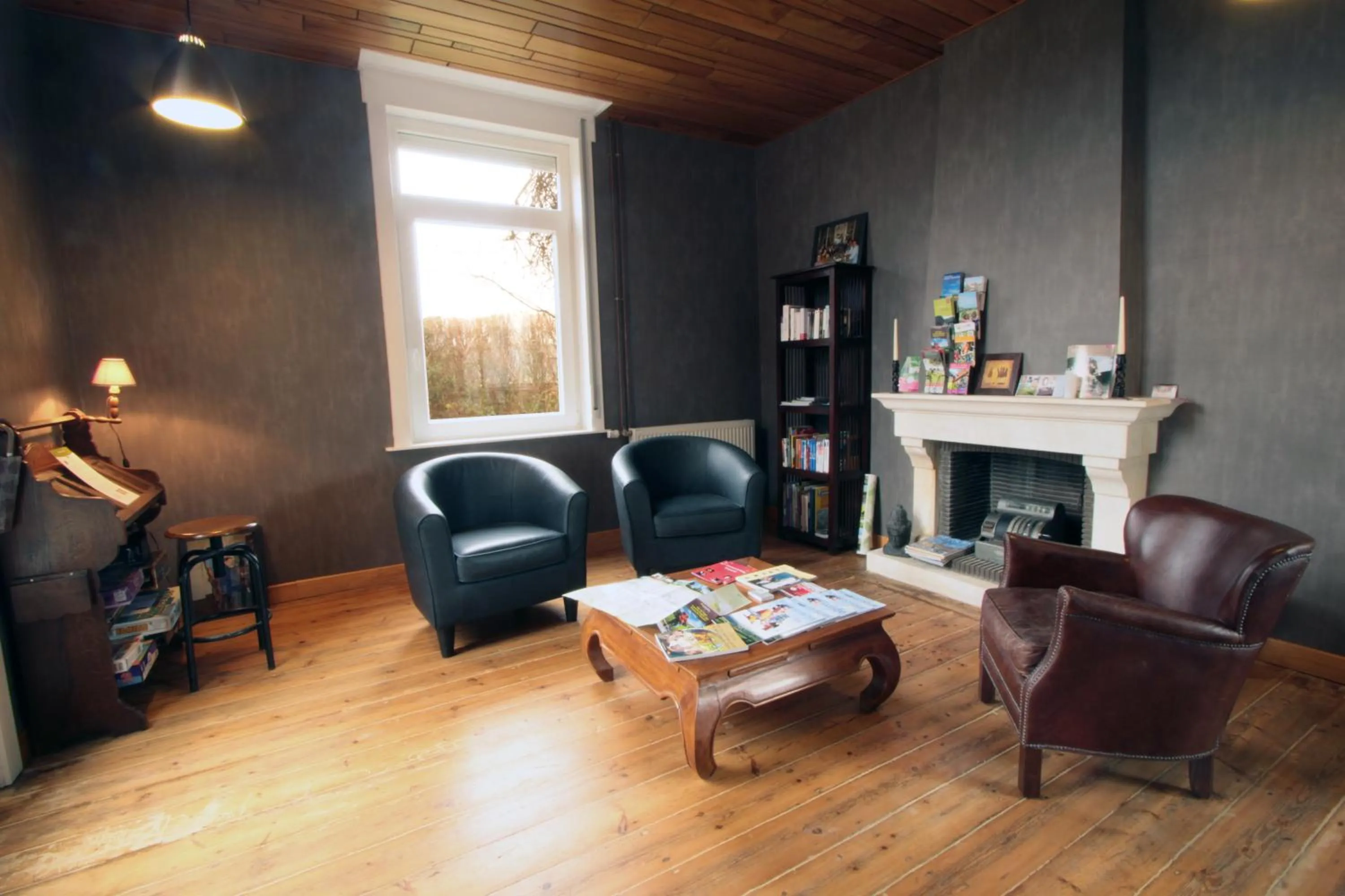 Library in Monts et Merveilles