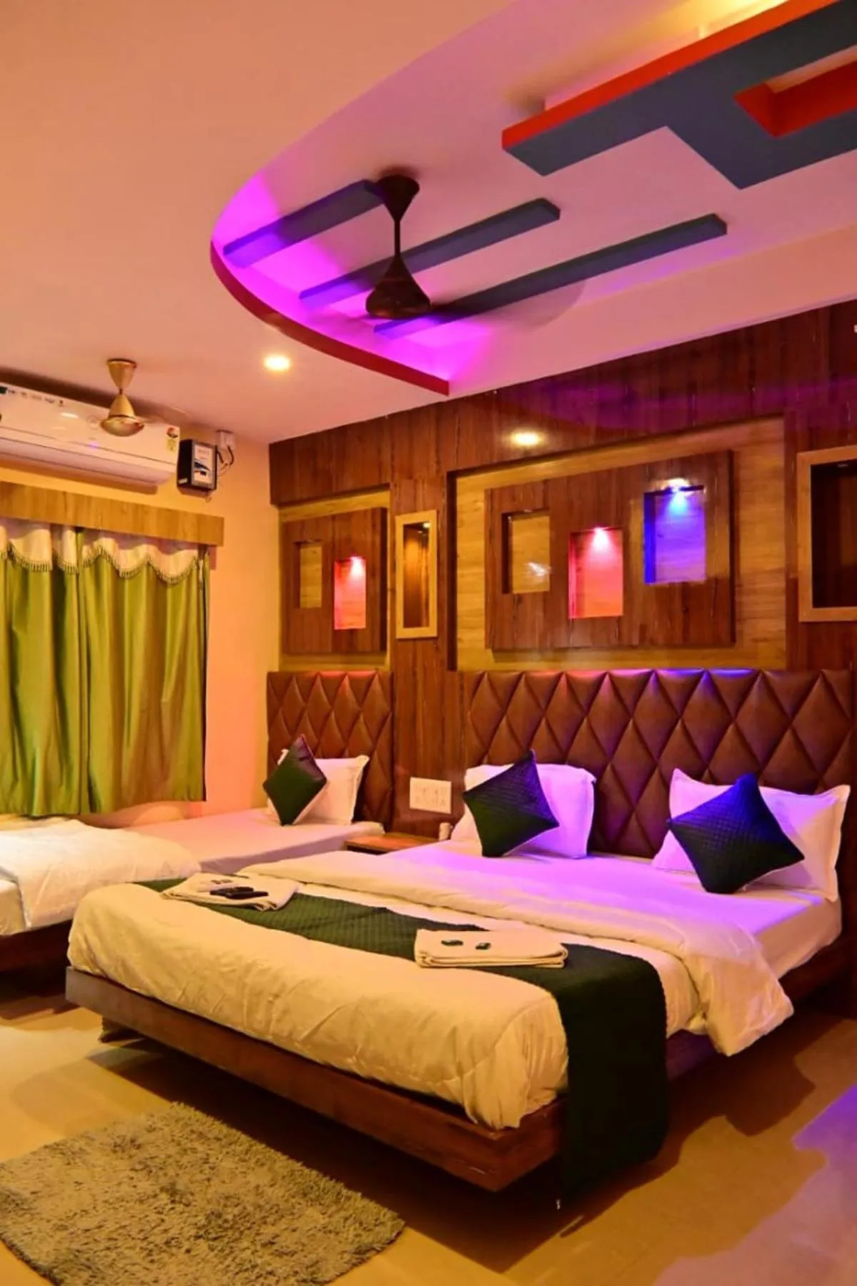 Bed in Hotel Highness Sea Rock