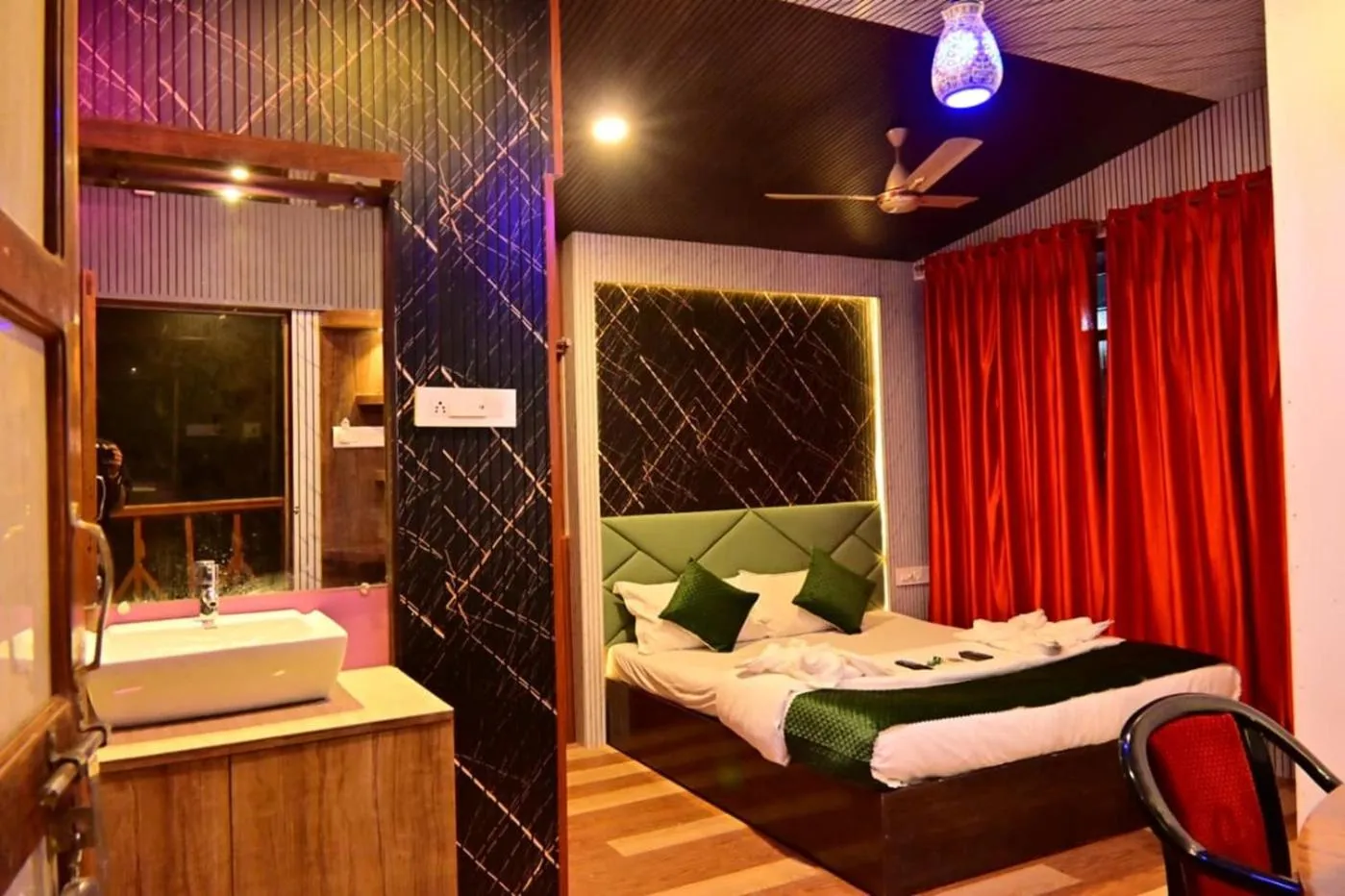 Bed in Hotel Highness Sea Rock