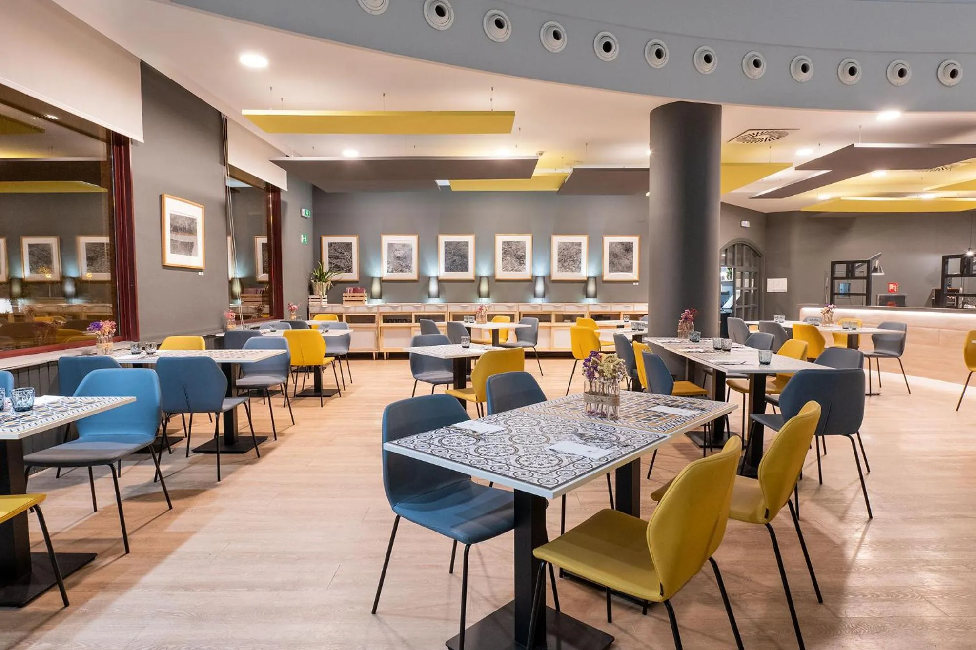 Restaurant/places to eat in Eurostars Amara