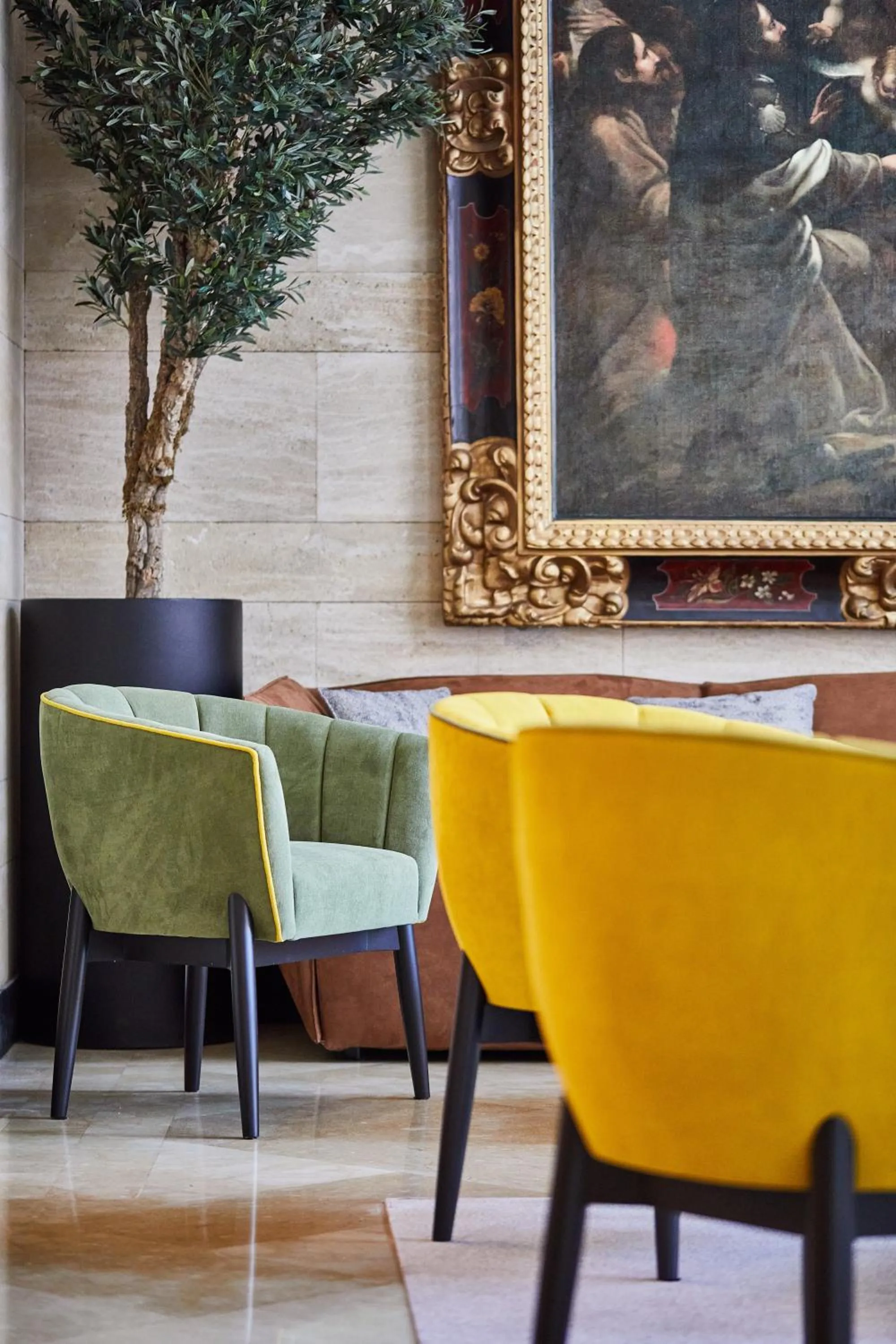 Lobby or reception in Silken Reino de Aragón