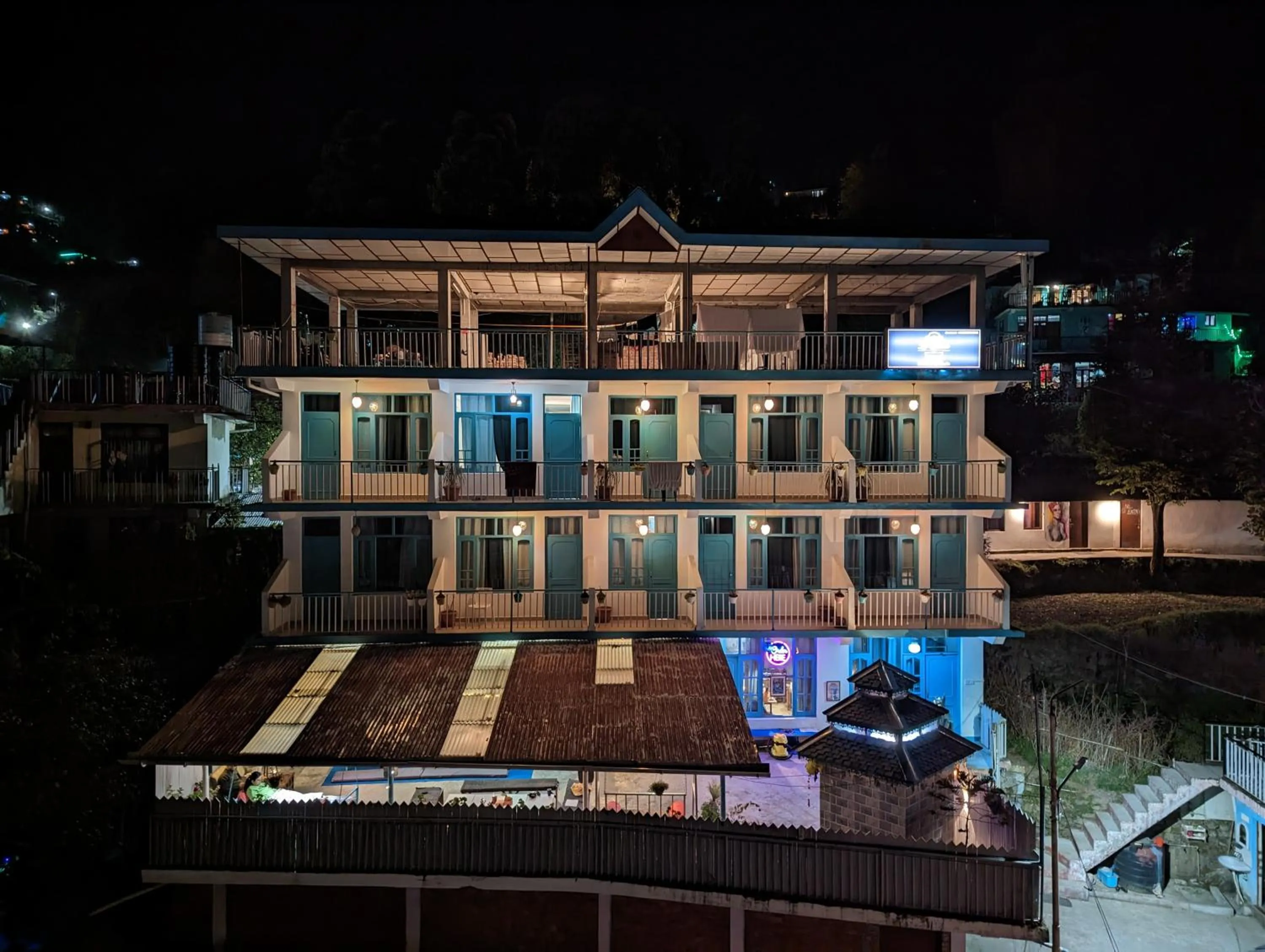 Property building in LA SIESTA INDIA MCLEODGANJ