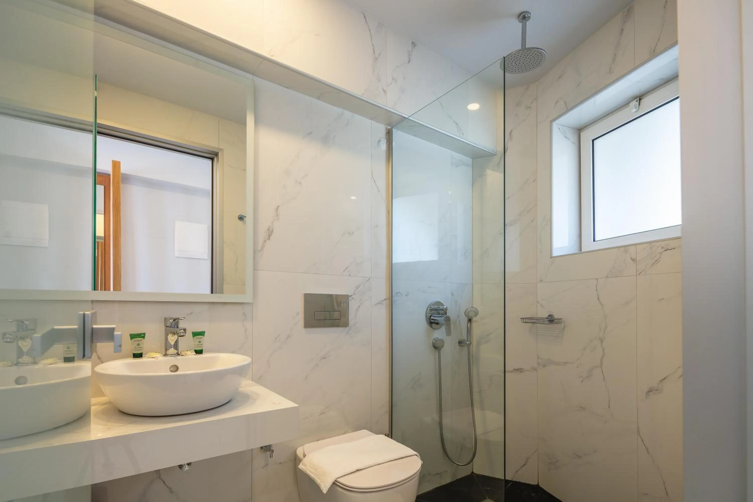 Bathroom in Falasarna Bay