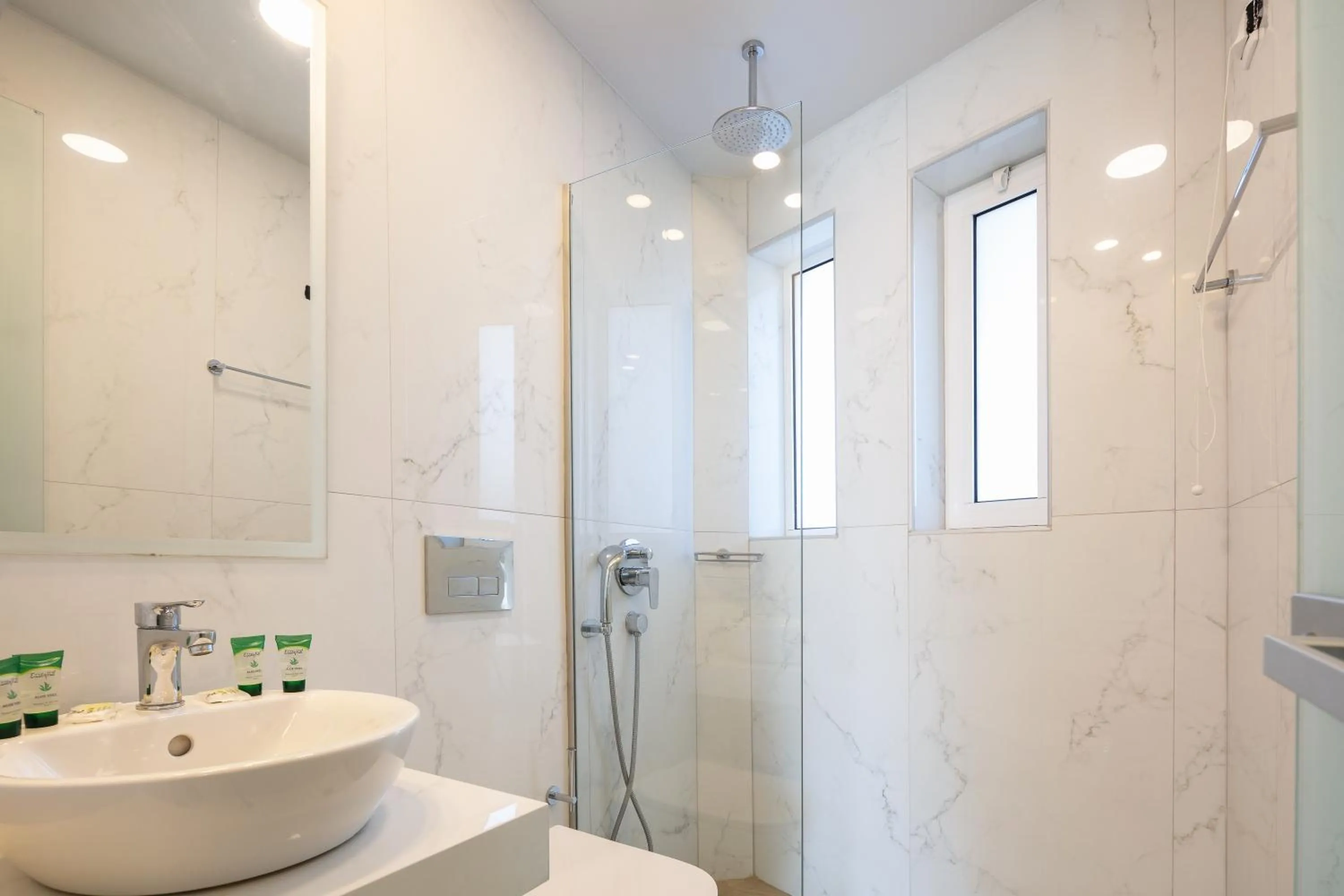 Bathroom in Falasarna Bay