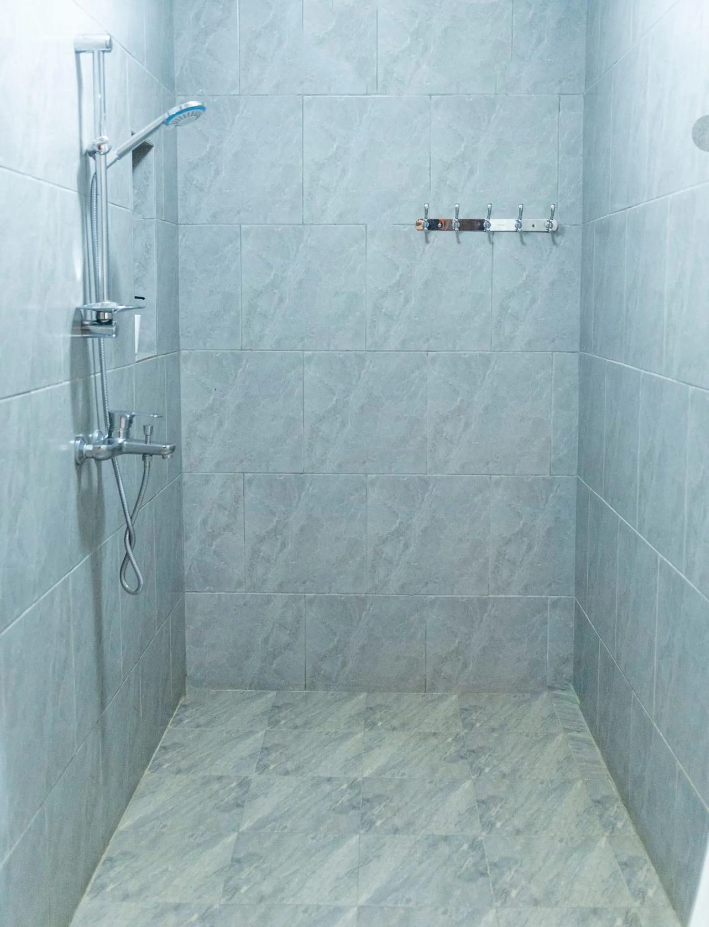 Shower in Nature Kigali