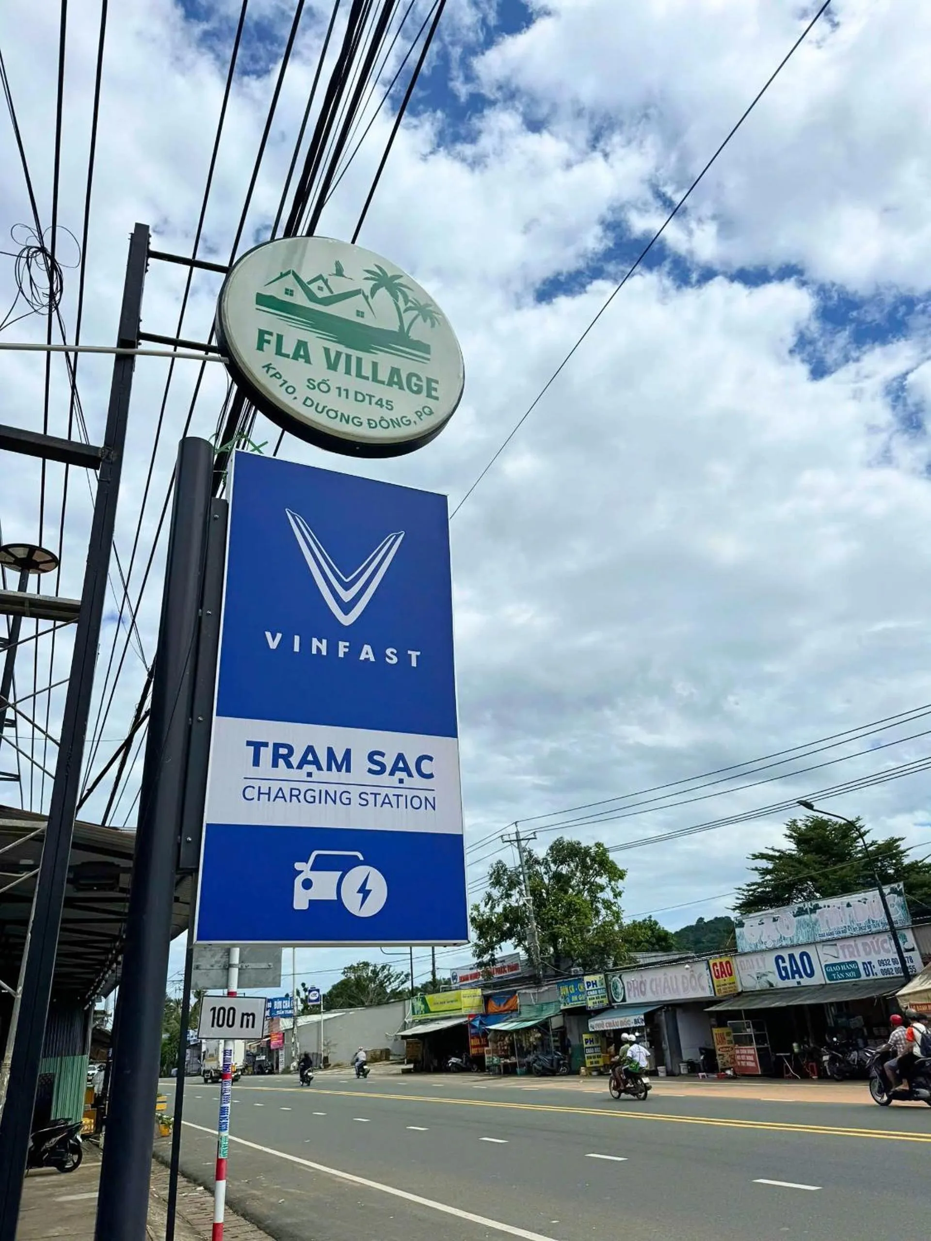 Property logo or sign in Fla Village