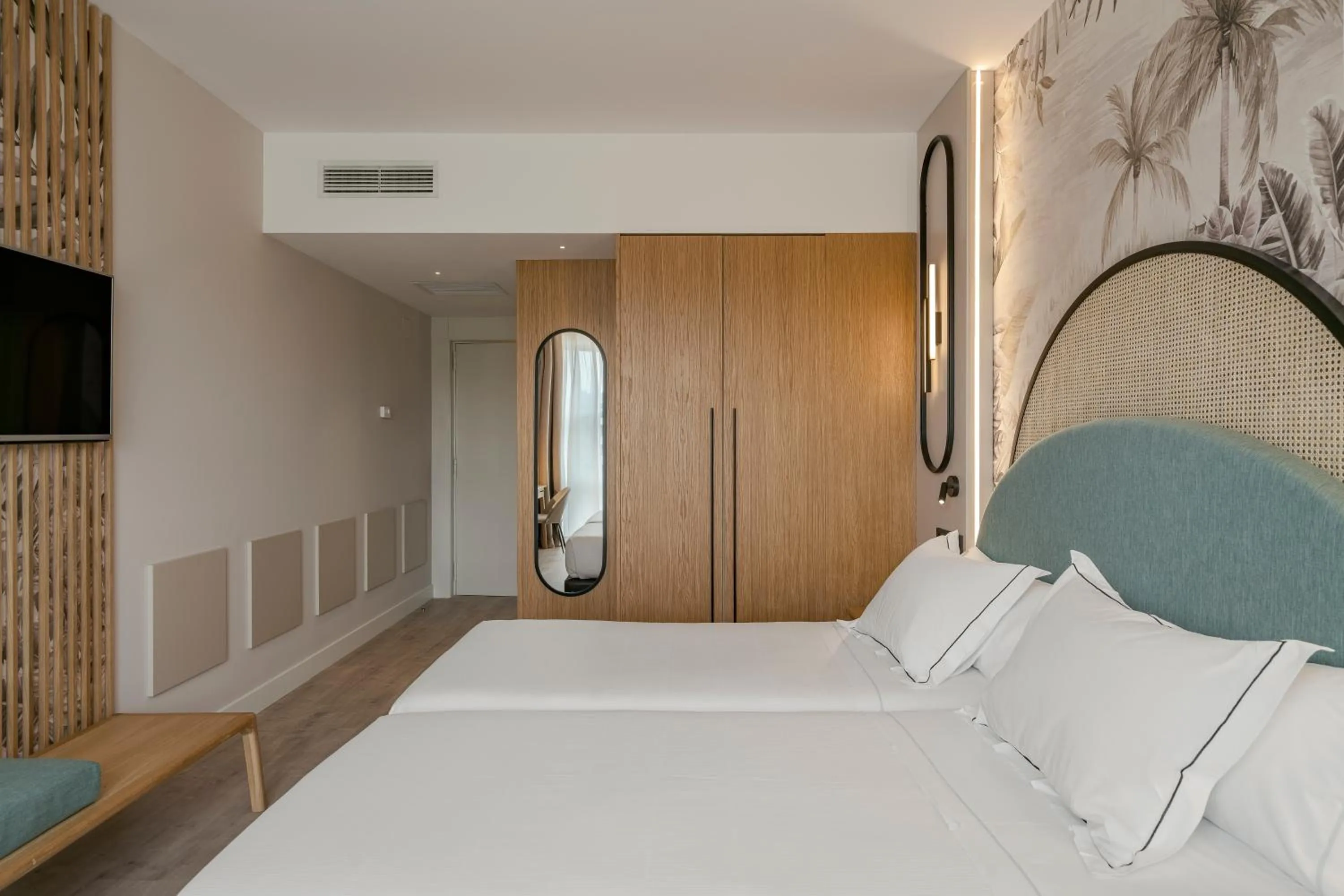 Bed in Vincci Maritimo