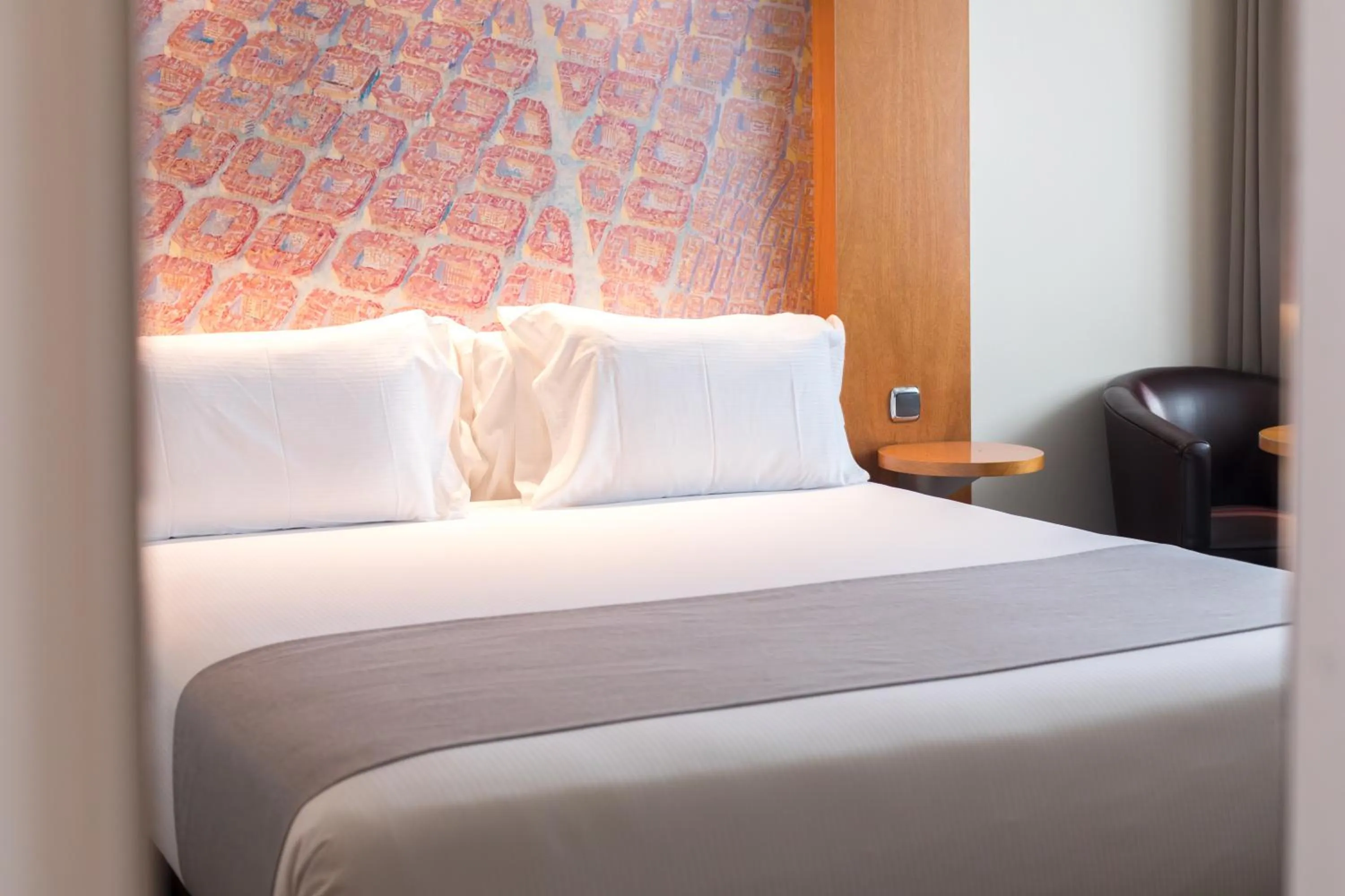 Bedroom, Bed in Abba Sants