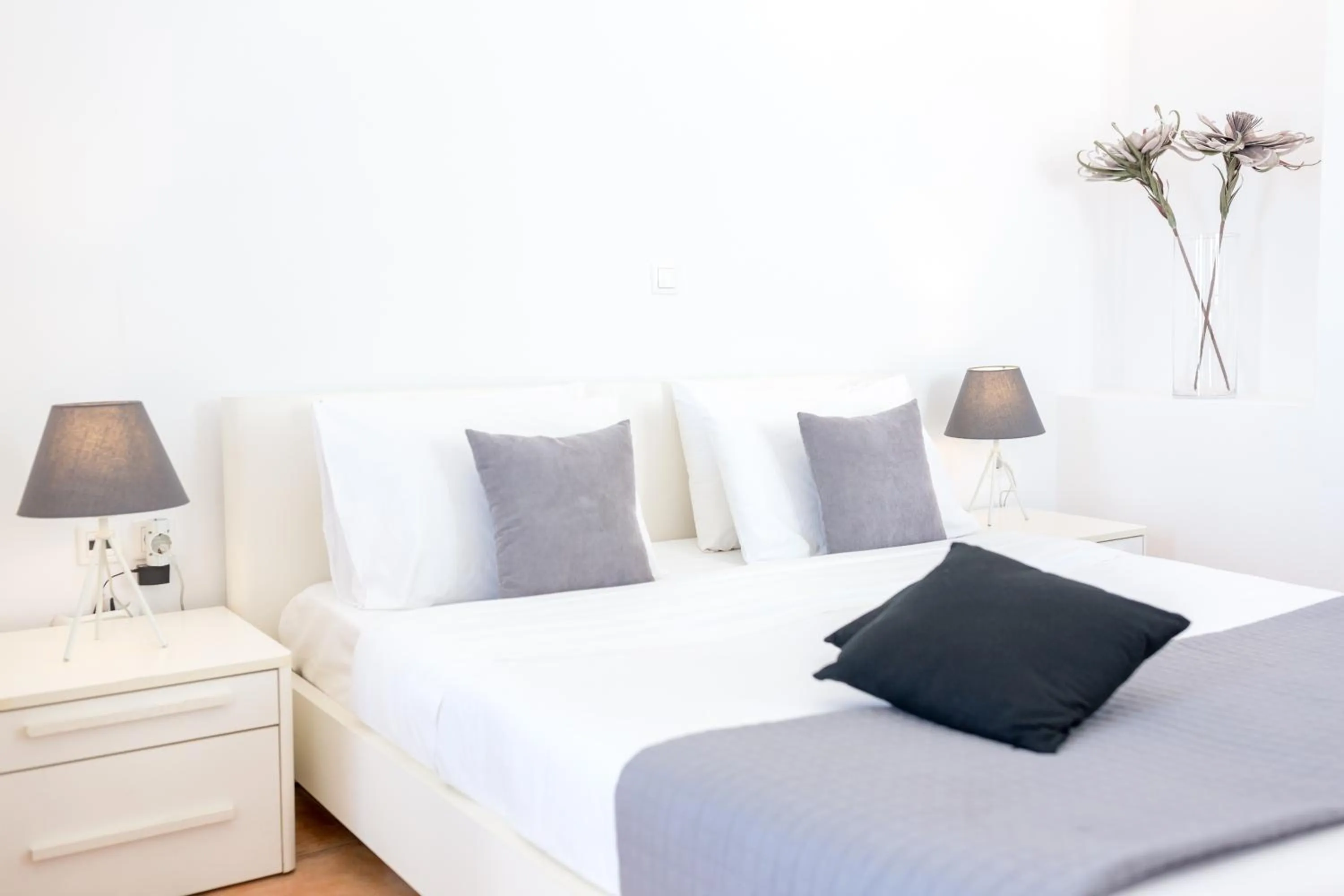 Bed in Dreaming View Suites