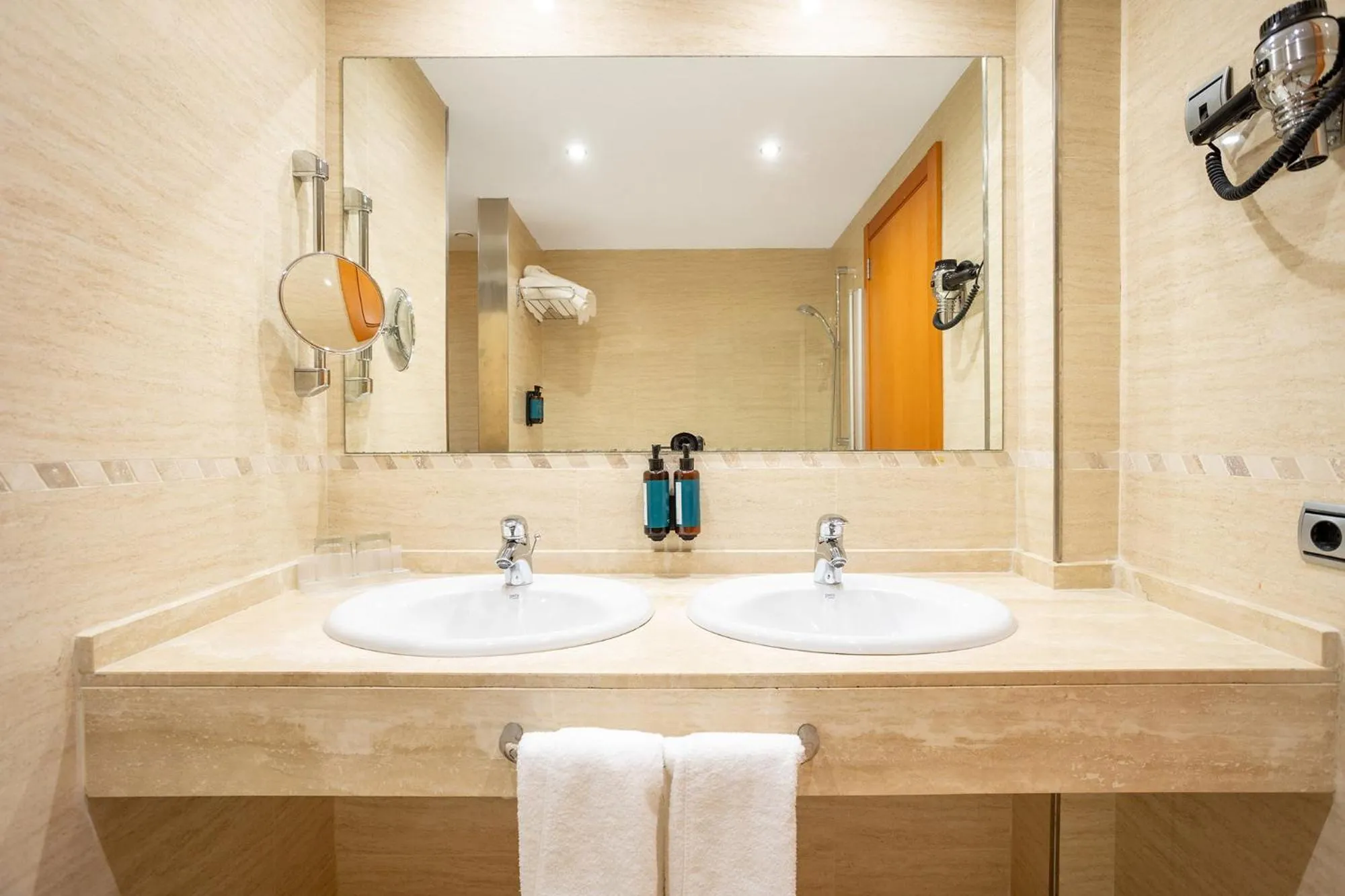 Bathroom in Eurostars Atlántida