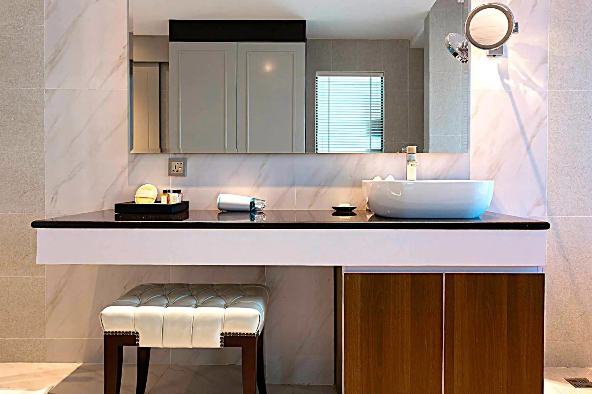 Bathroom in Castle Bayview Resort & Spa