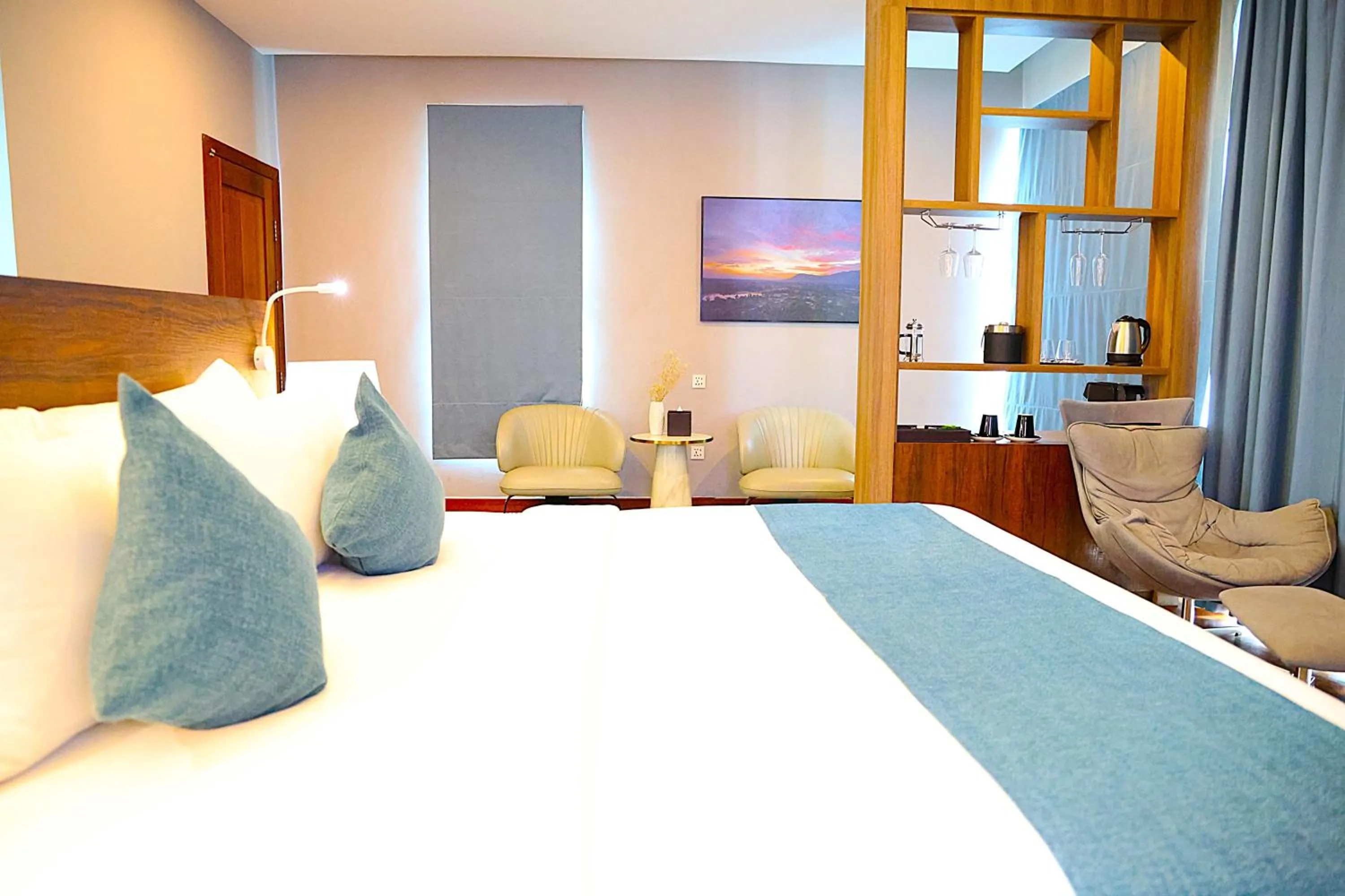 Bedroom, Bed in Castle Bayview Resort & Spa