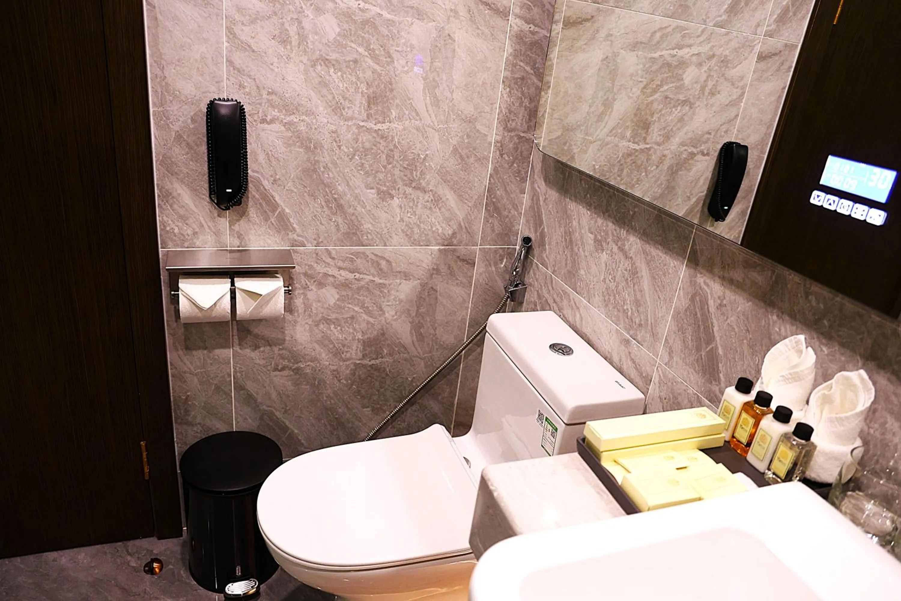 Toilet in Castle Bayview Resort & Spa