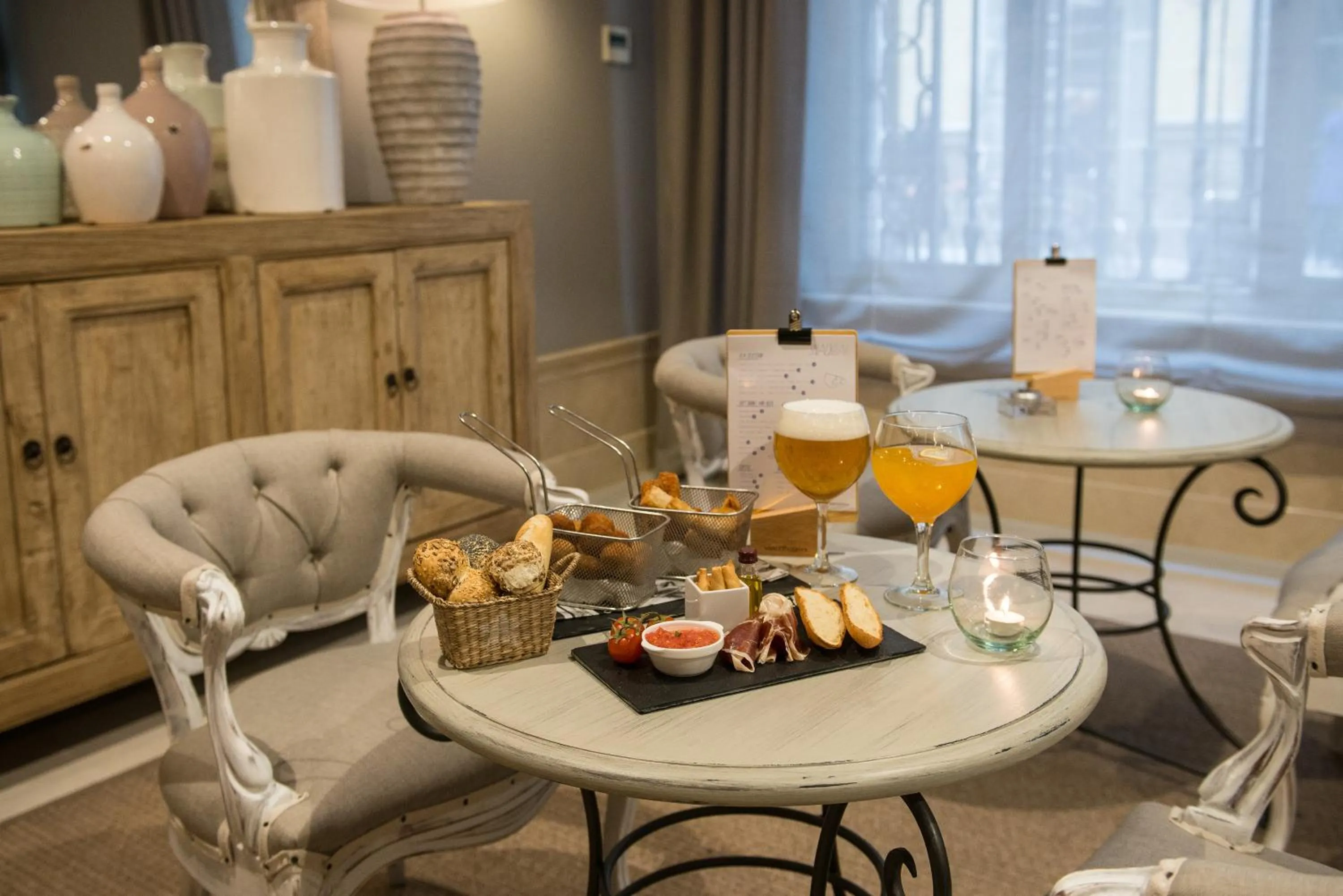 Lounge or bar in Vincci Lys