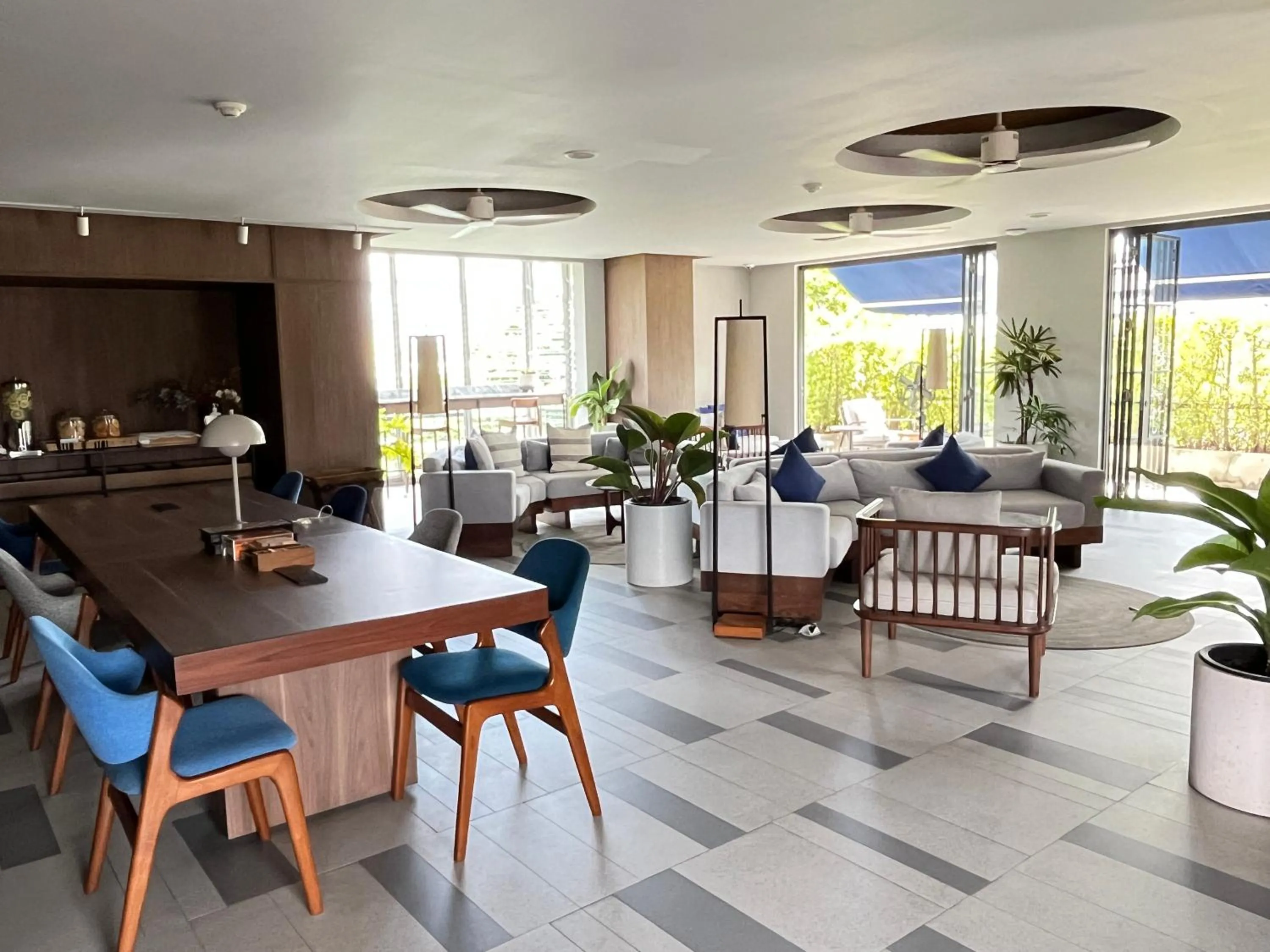 Library in Casa 17 Hotel Bangkok