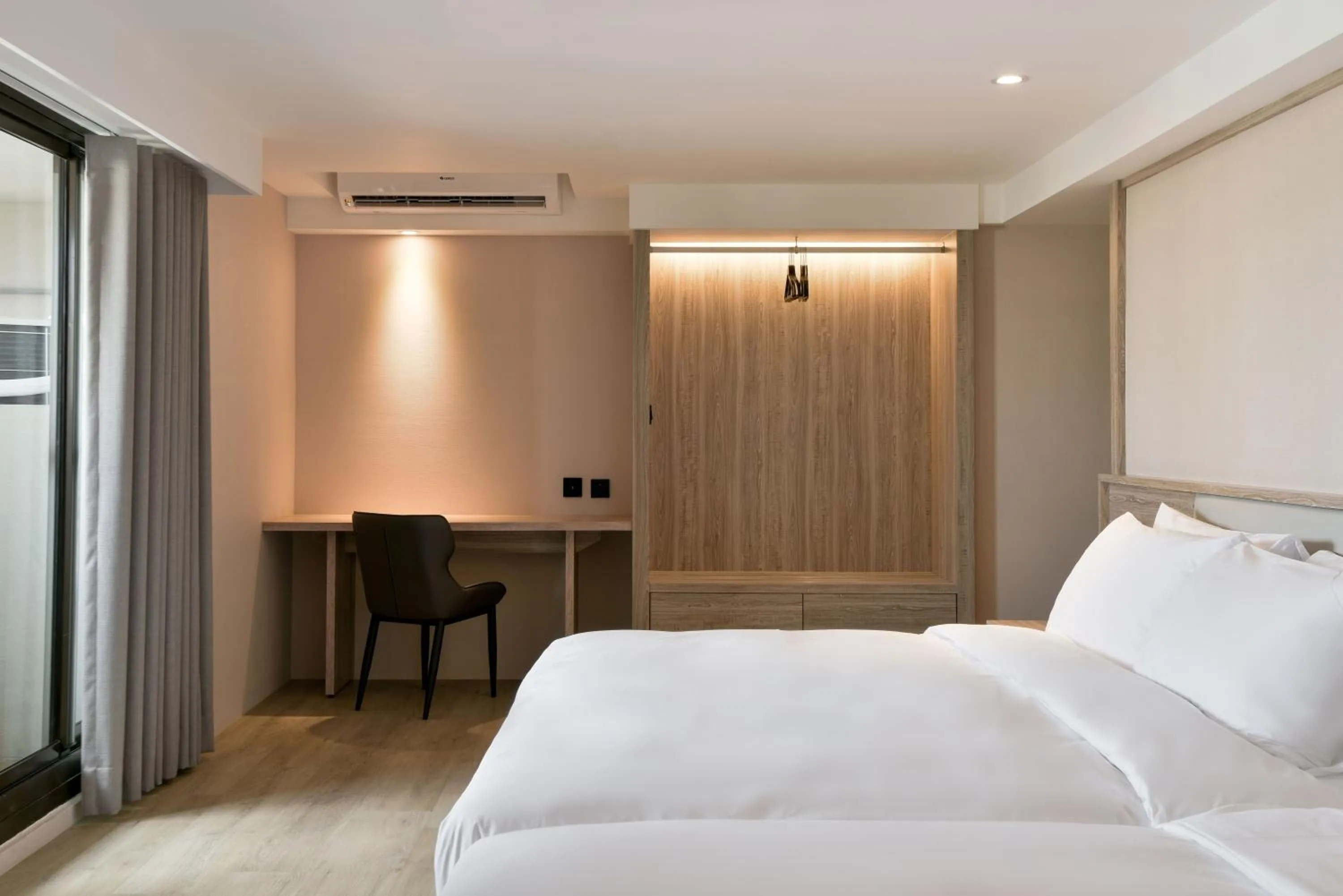 Bed in Spring Rhapsody Hotel